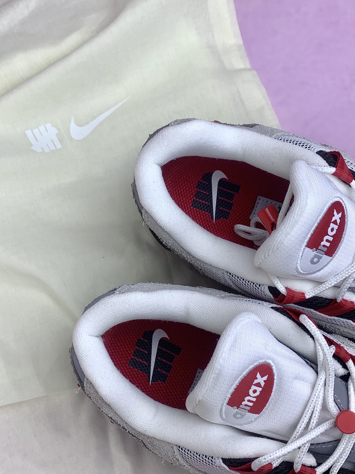 UNDEFEATED × Nike Air Max 95 SP "Fire Red" (Tokyo Exclusive)