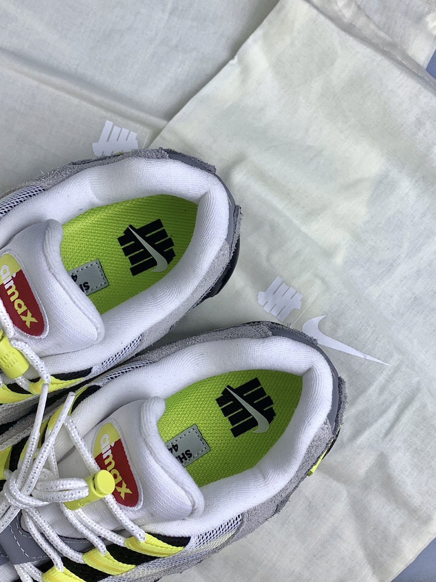 UNDEFEATED × Nike Air Max 95 SP "Opti Yellow" (Shanghai Exclusive)