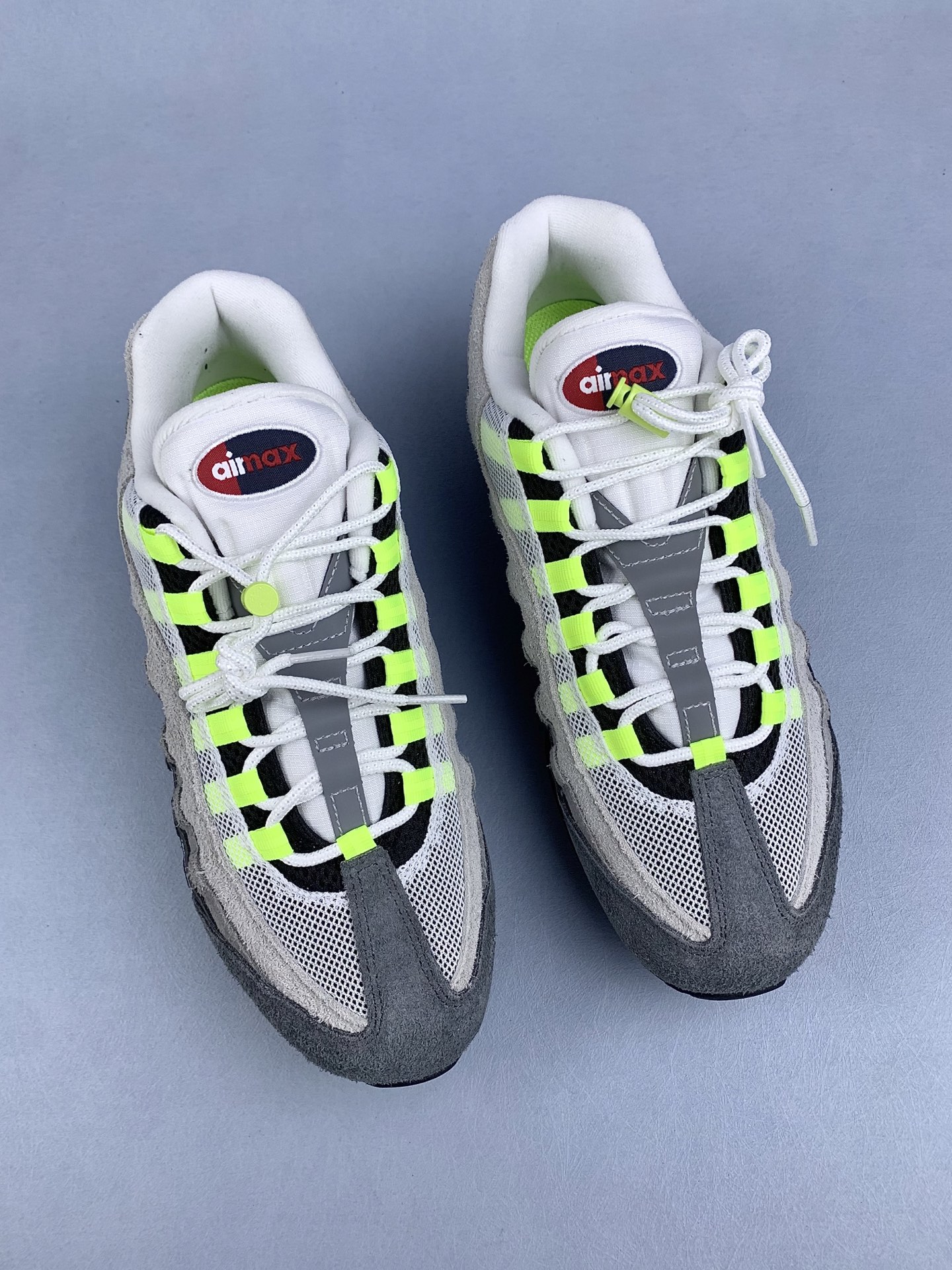 UNDEFEATED × Nike Air Max 95 SP "Neon" (New York Exclusive) 
