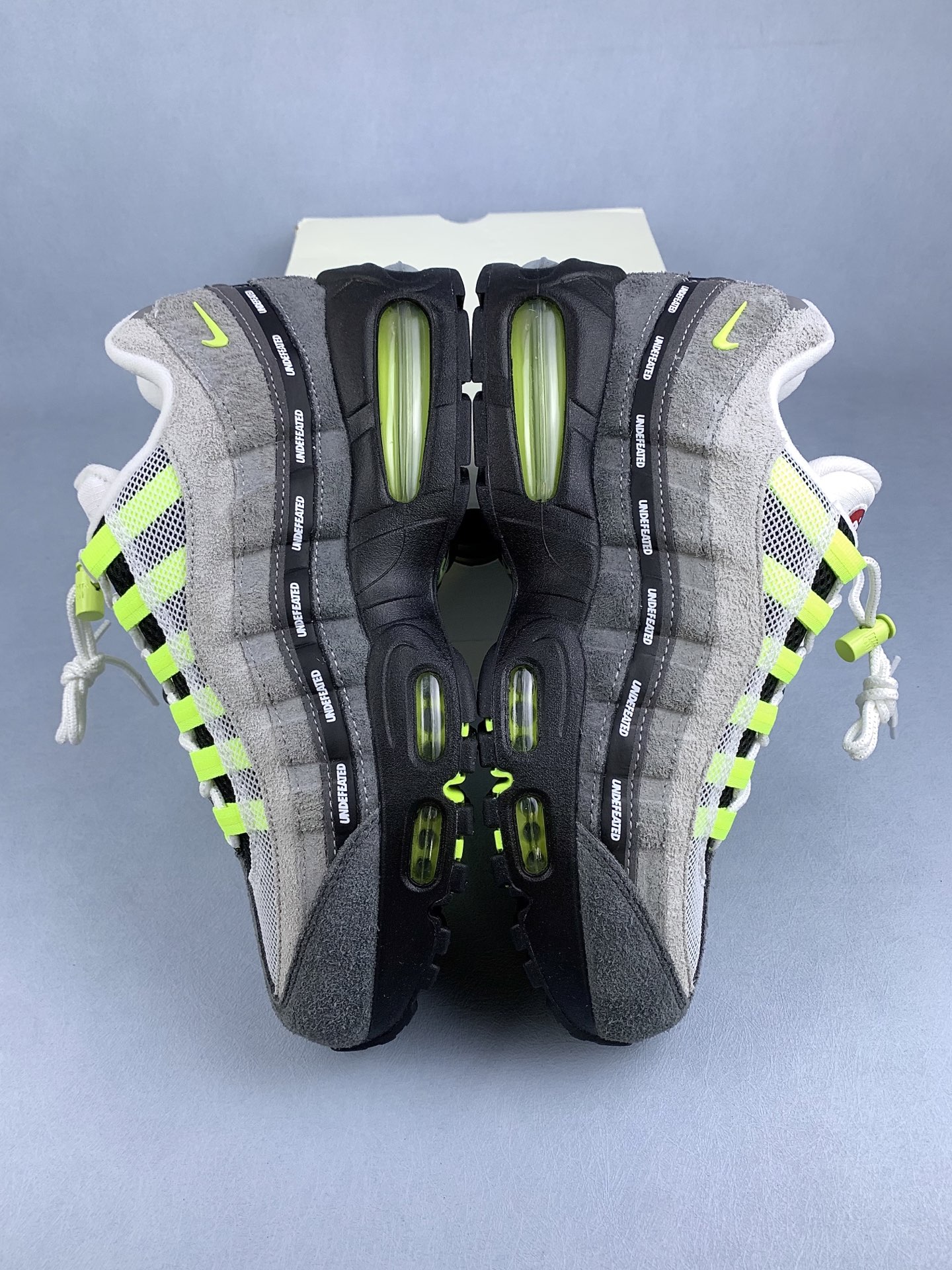 UNDEFEATED × Nike Air Max 95 SP "Neon" (New York Exclusive) 