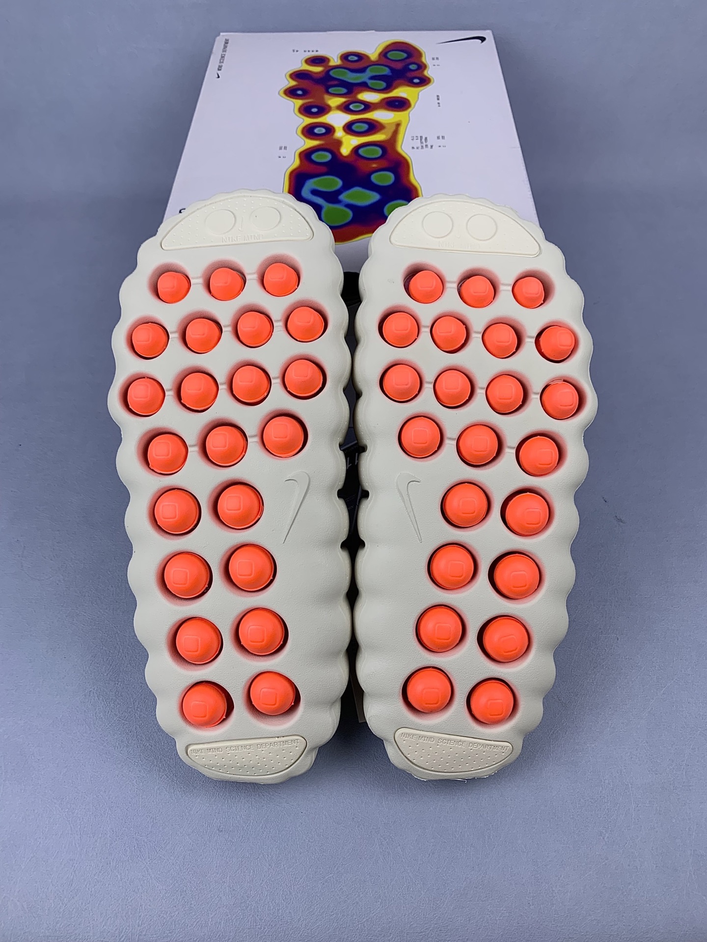 Nike Mind 001 Mules "Light Bone/Hyper Crimson"