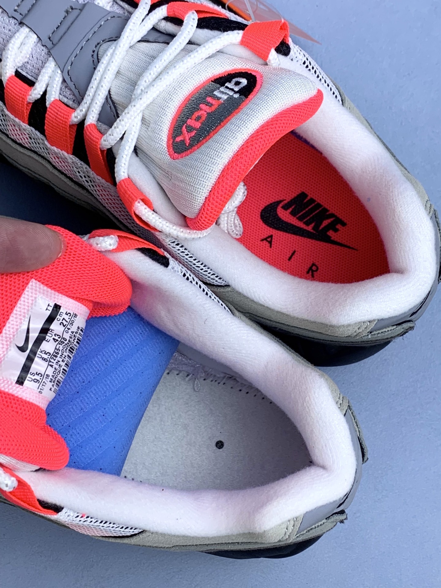 Nike Air Max 95 OG "White/Solar Red"
