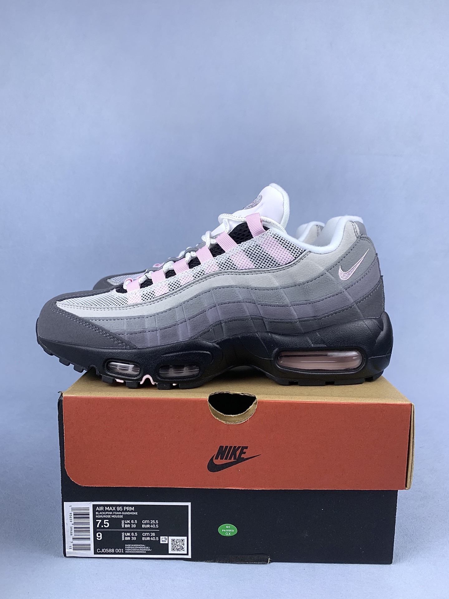 Nike Air Max 95 "Gunsmoke/Pink Foam"