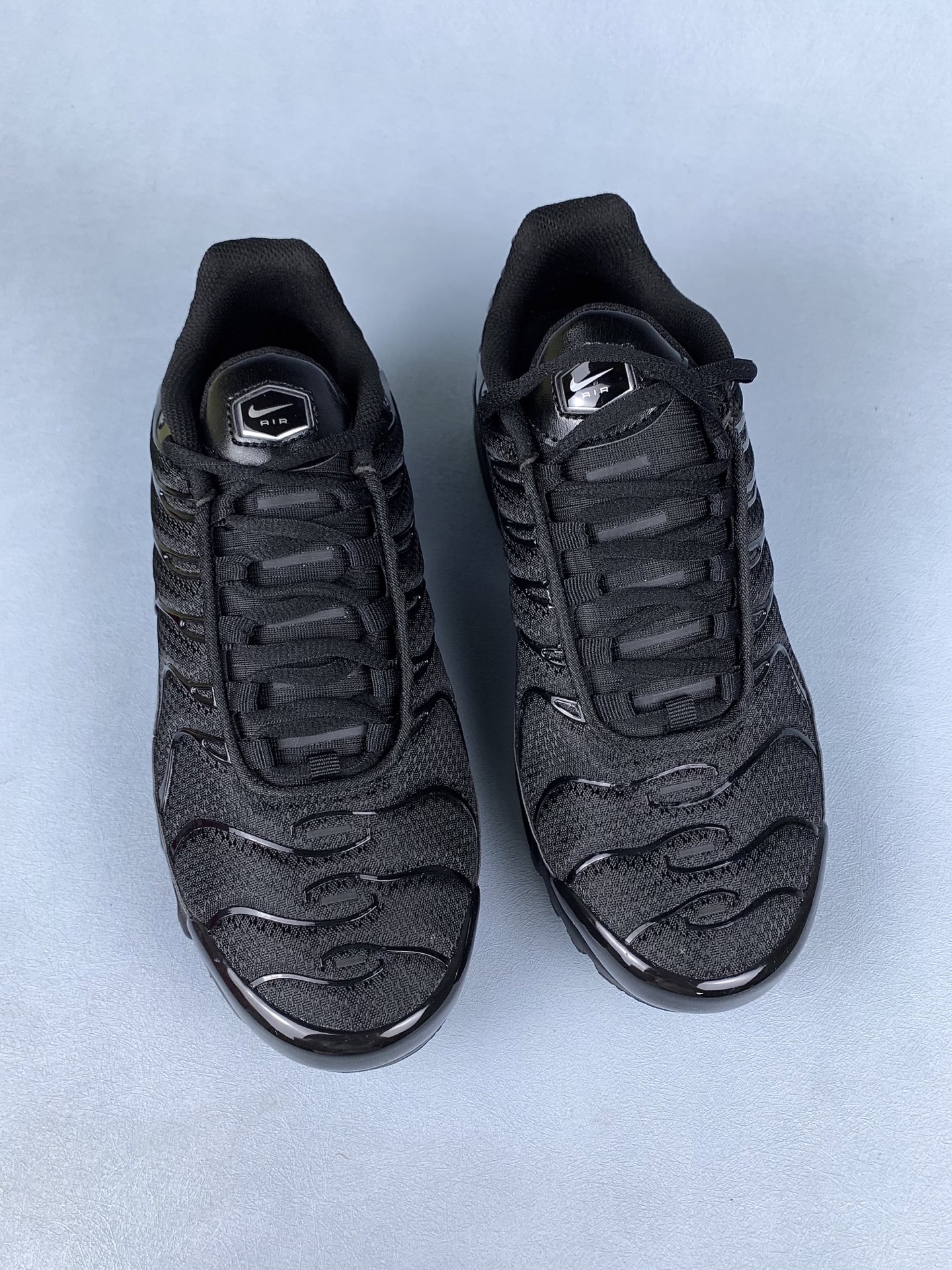 Nike Air Max Plus "Triple Black"