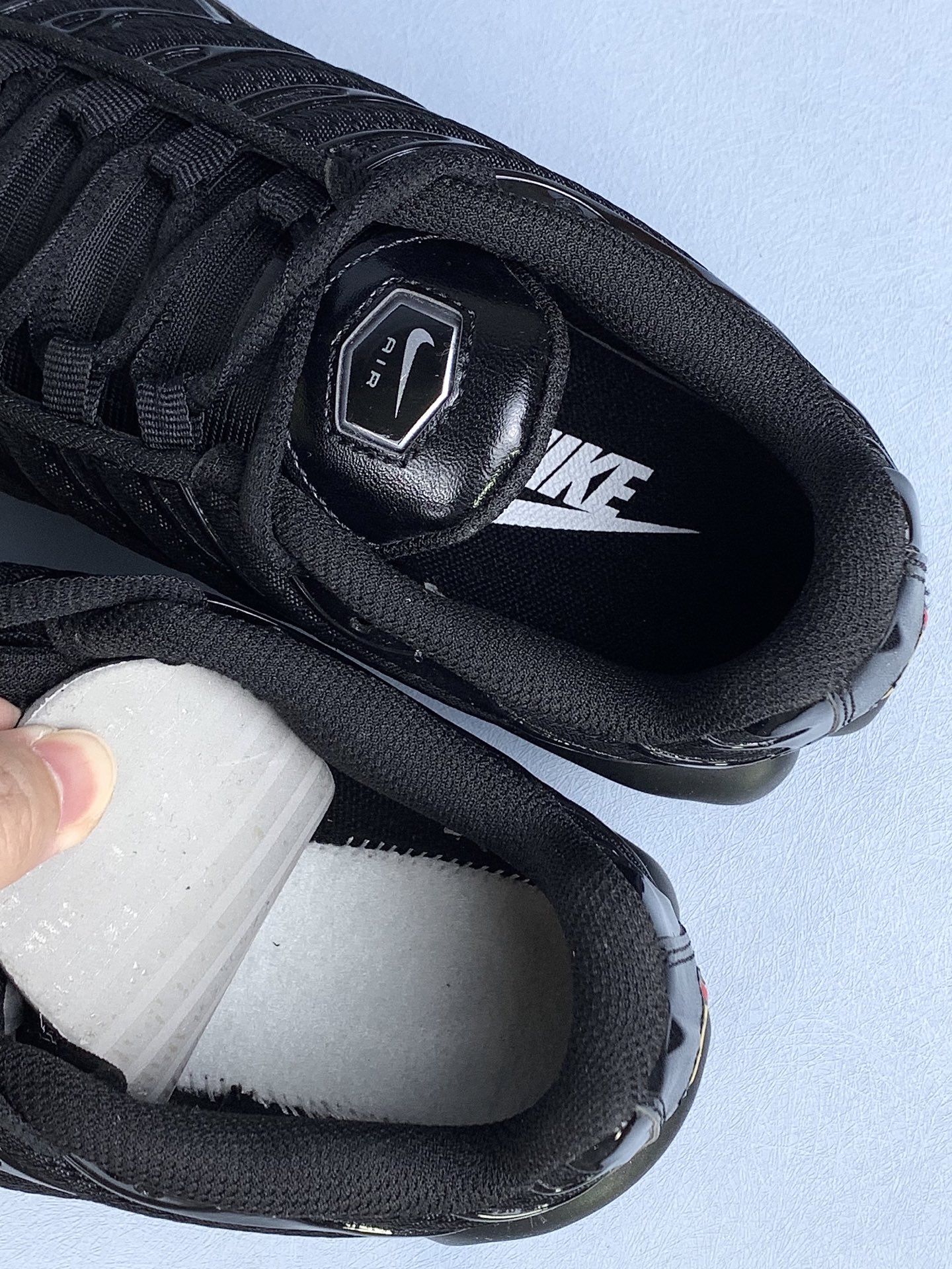 Nike Air Max Plus "Triple Black"