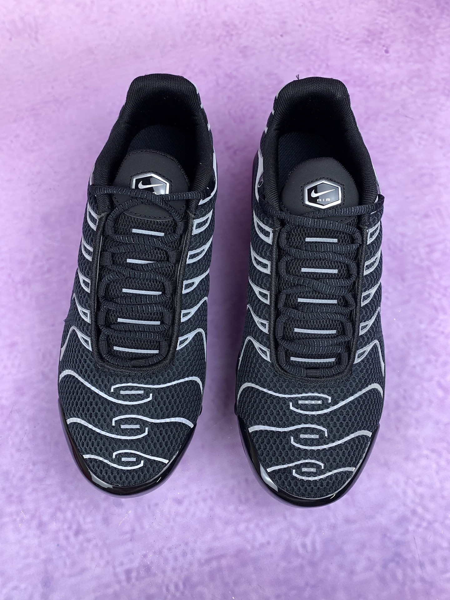 Nike Air Max Plus "Black Reflective Silver"