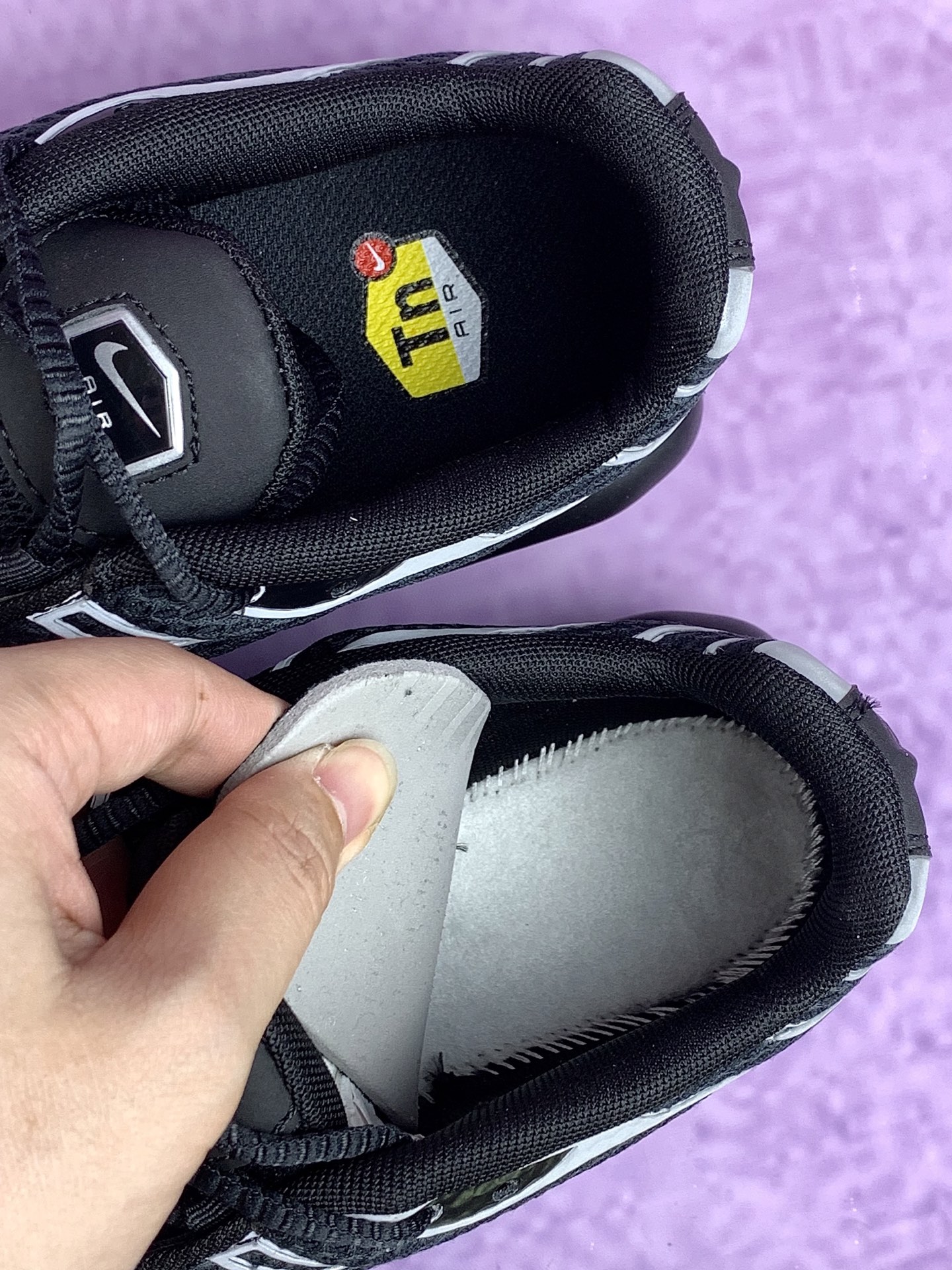 Nike Air Max Plus "Black Reflective Silver"