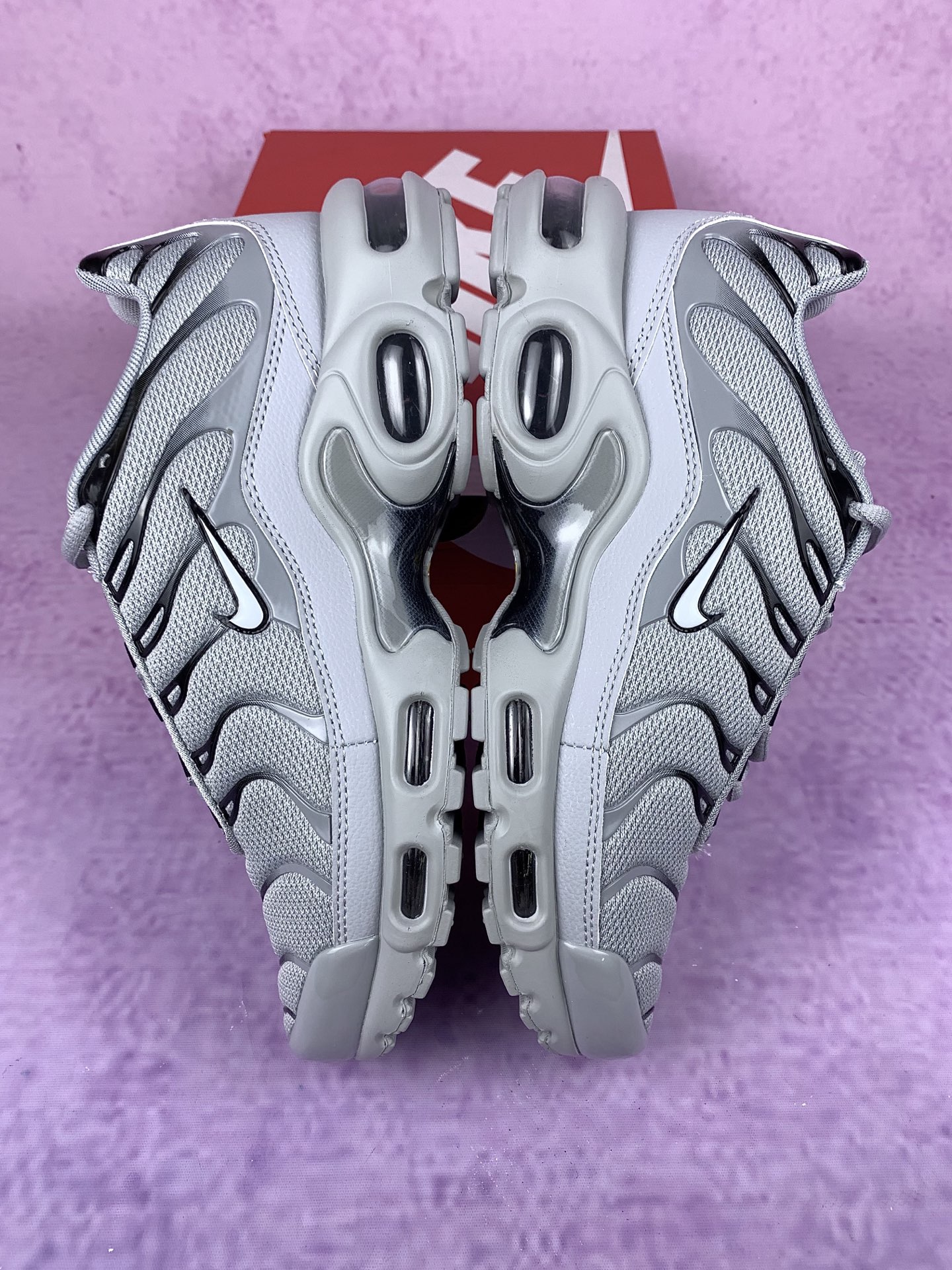 Nike Air Max Plus "Wolf Gray/Black/White"