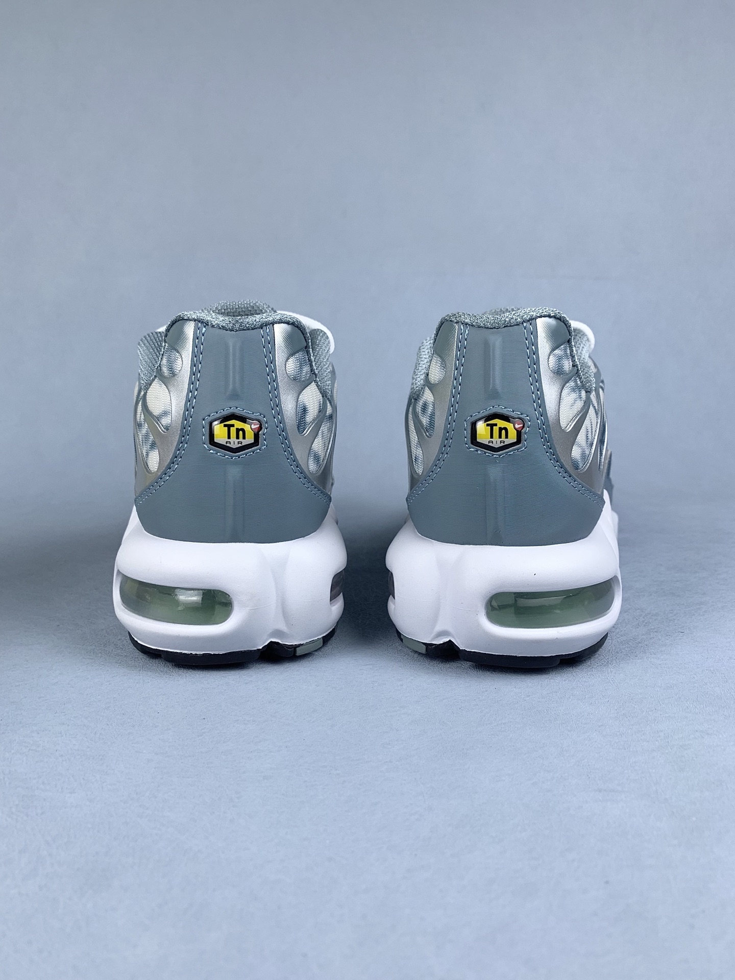 Nike Air Max Plus "Waterway/White/Subway/Fiberglass"