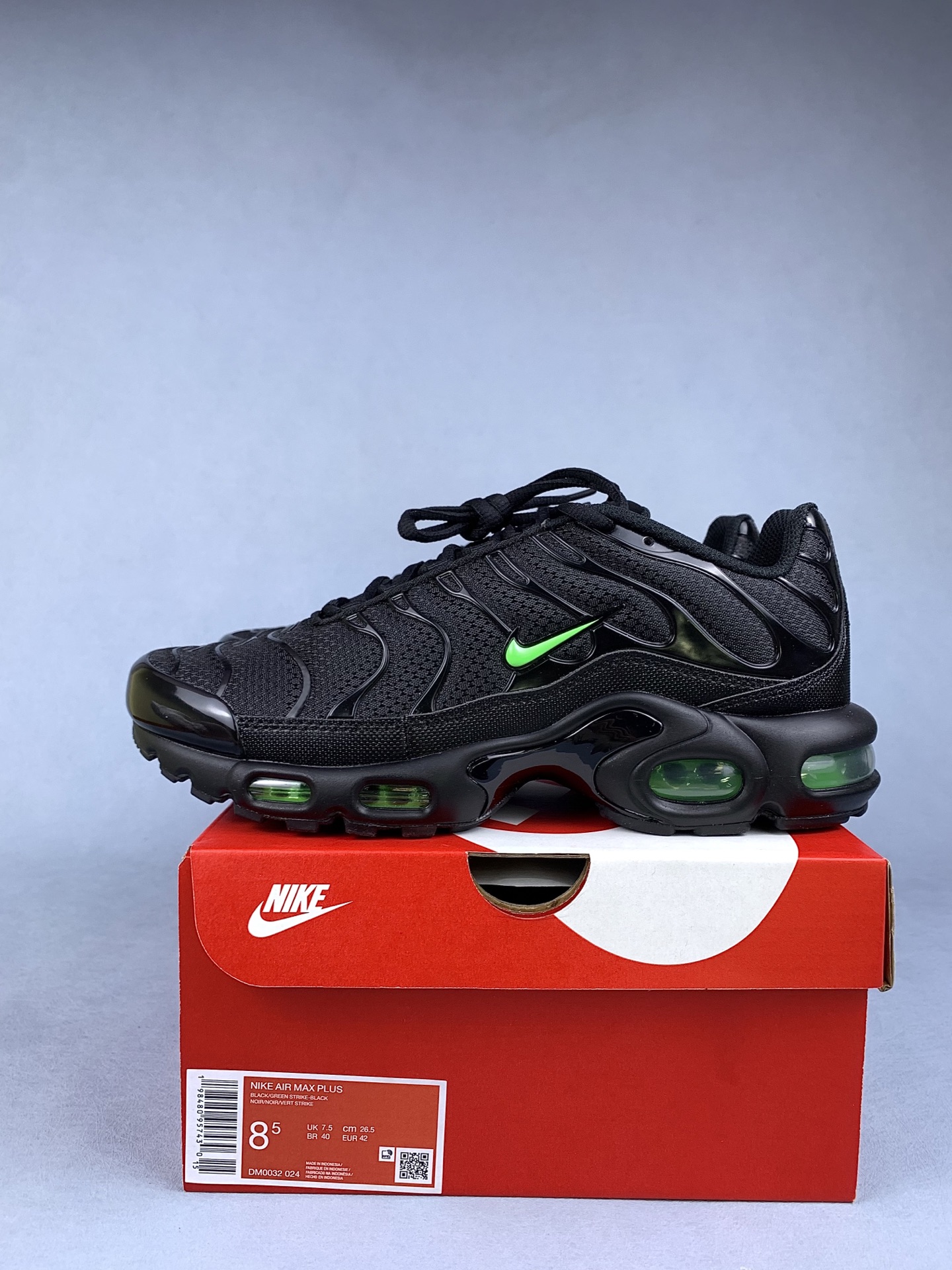 Nike Air Max Plus "Green Strike"