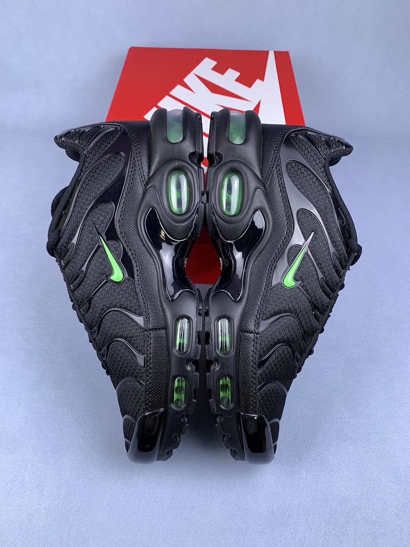 Nike Air Max Plus "Green Strike"