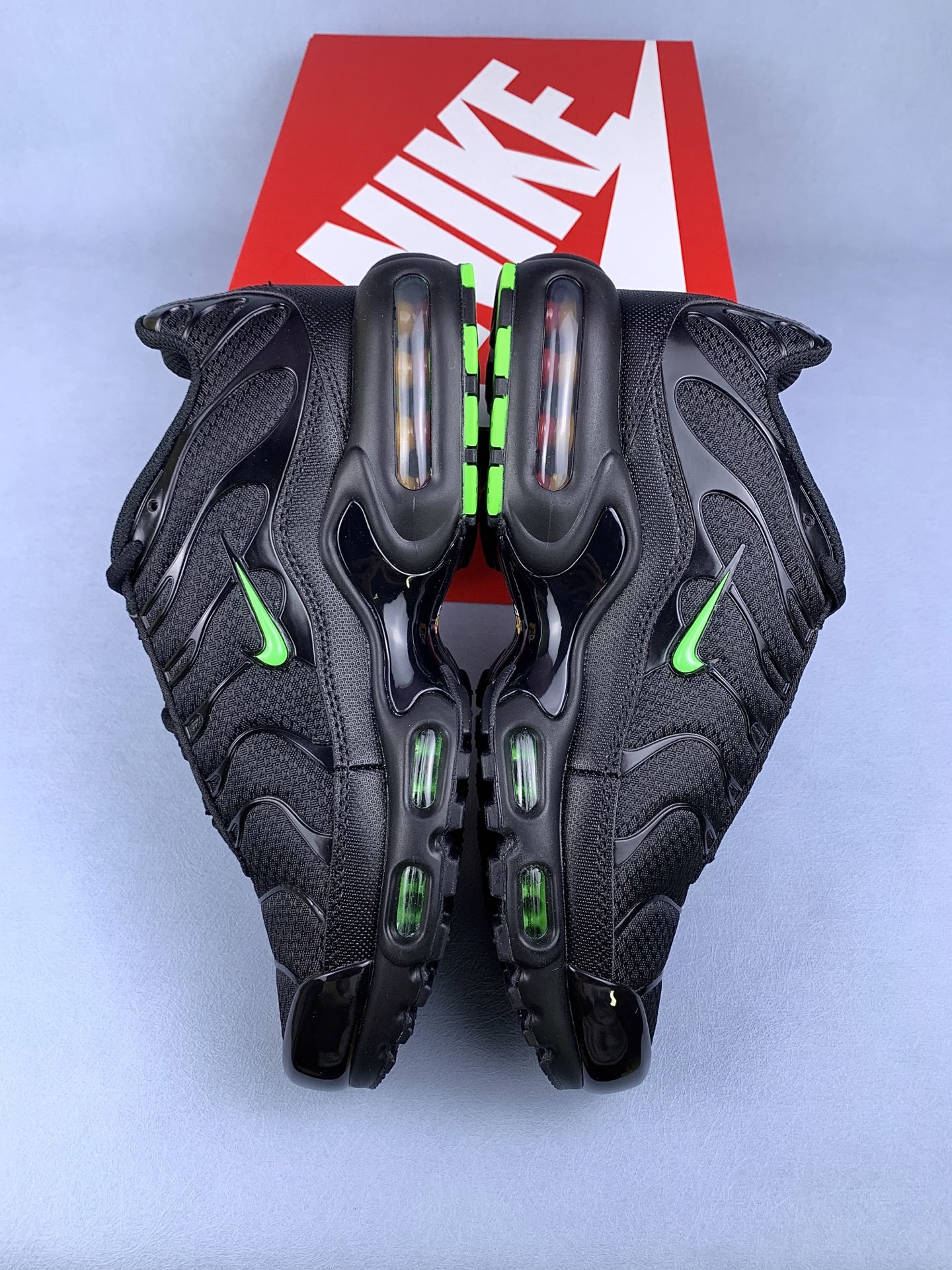 Nike Air Max Plus "Green Strike"