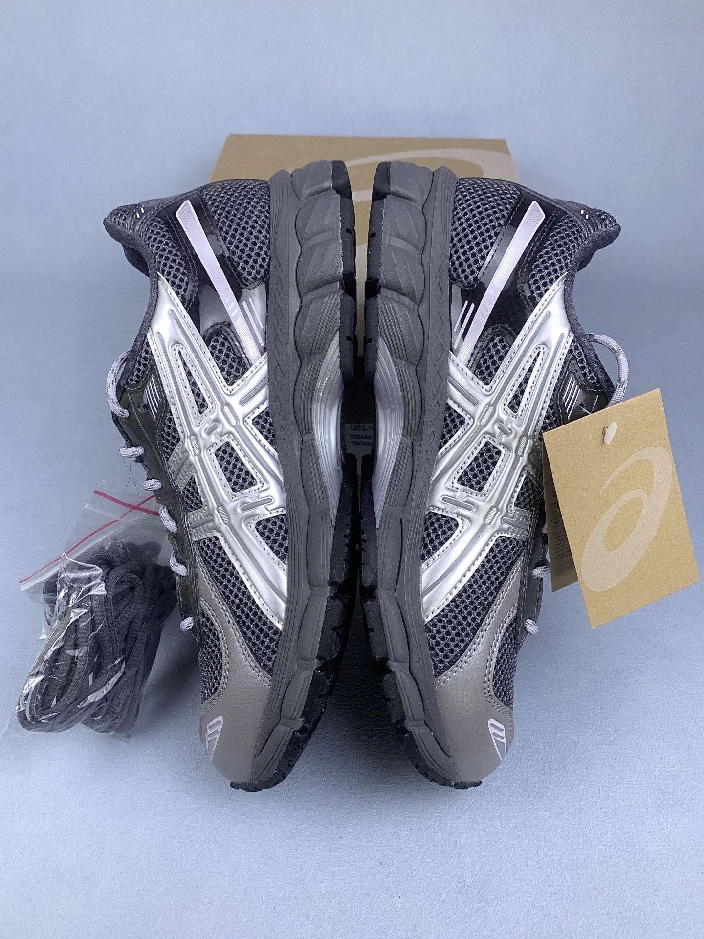 KITH Ronnie Fieg × Asics Gel-Kayano 12.1 "Tornado/Pure Silver"