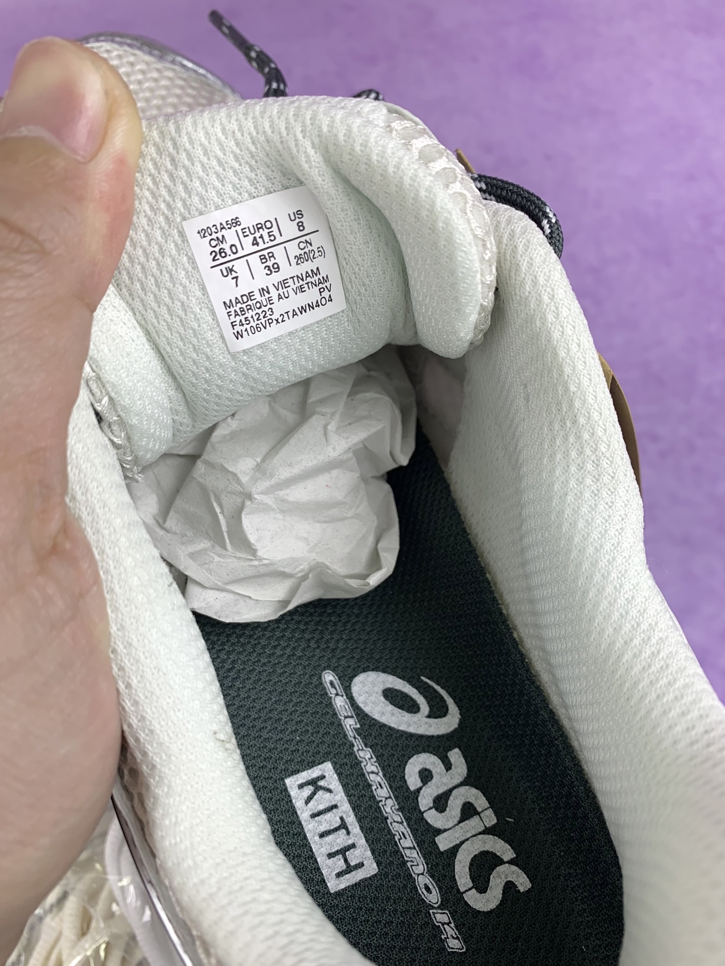 KITH × Asics Vintage Tech Gel-Kayano 14 "Cream/Scarab" (1203A566-100)