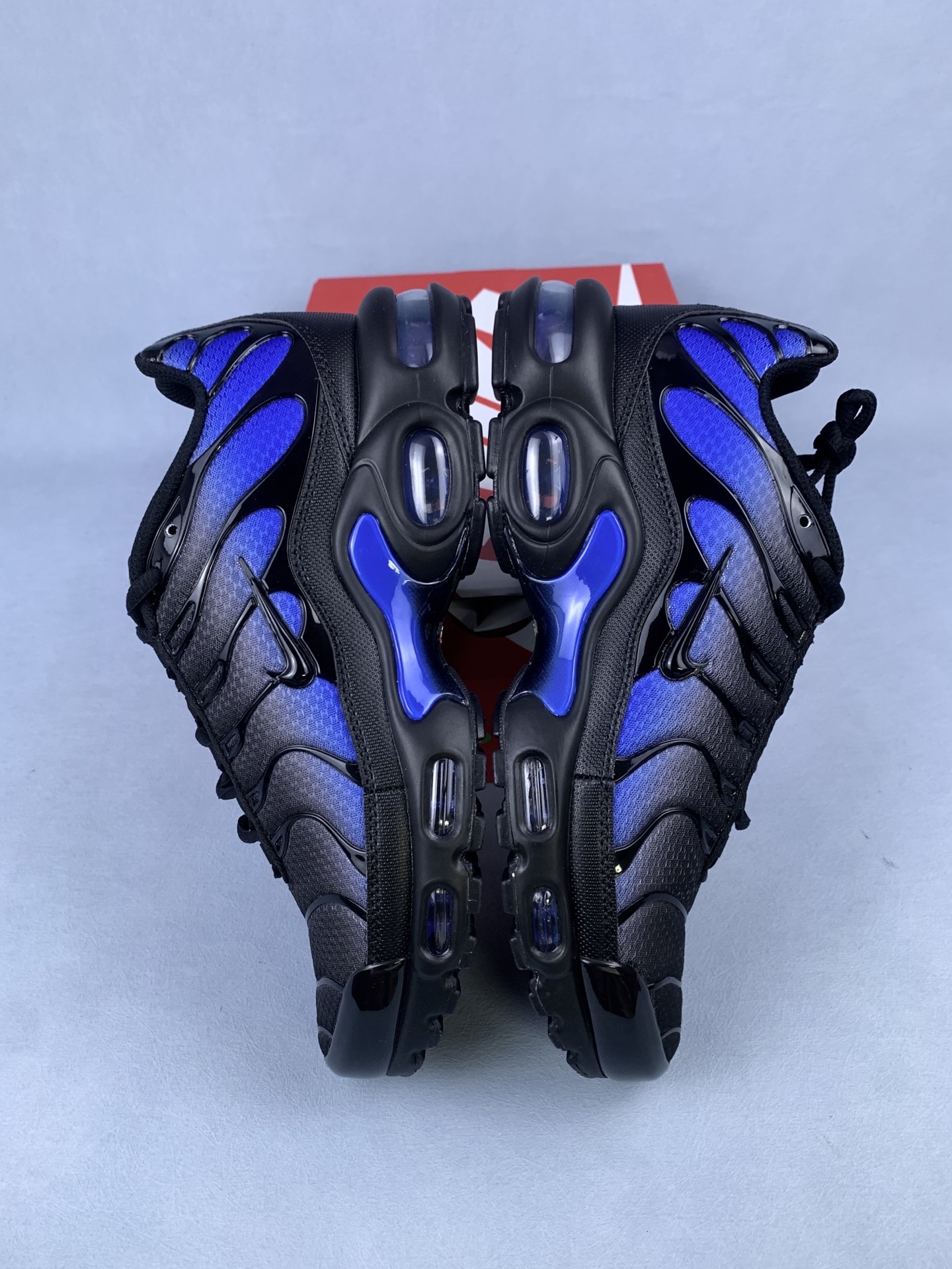 Nike Air Max Plus "Black/Blue Crystal"