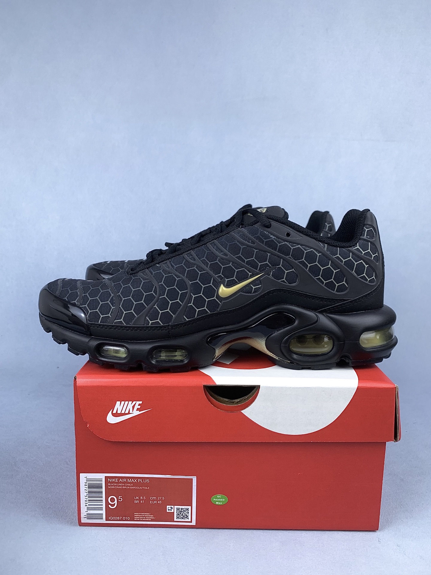 Nike Air Max Plus "Black Honey" IQ0287-010