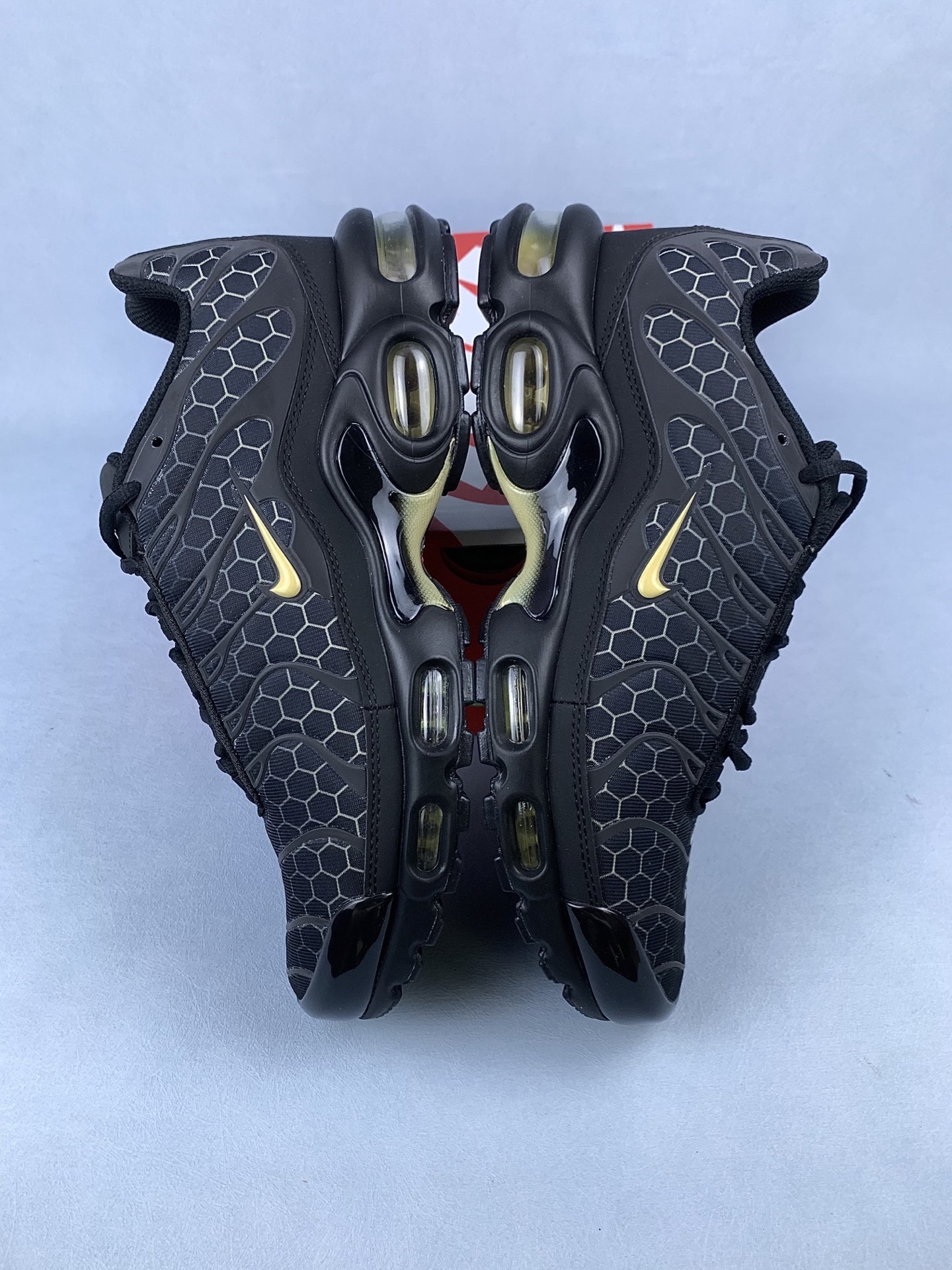Nike Air Max Plus "Black Honey" IQ0287-010