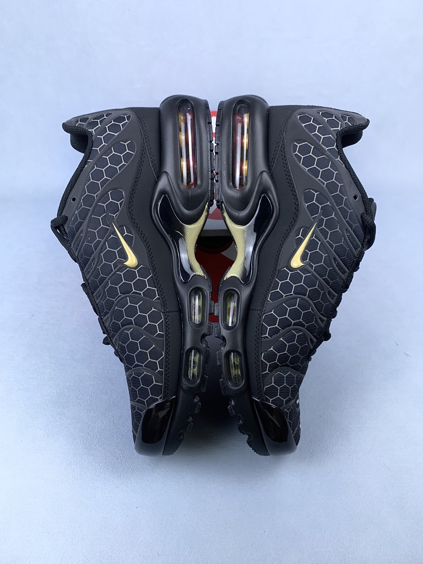 Nike Air Max Plus "Black Honey" IQ0287-010