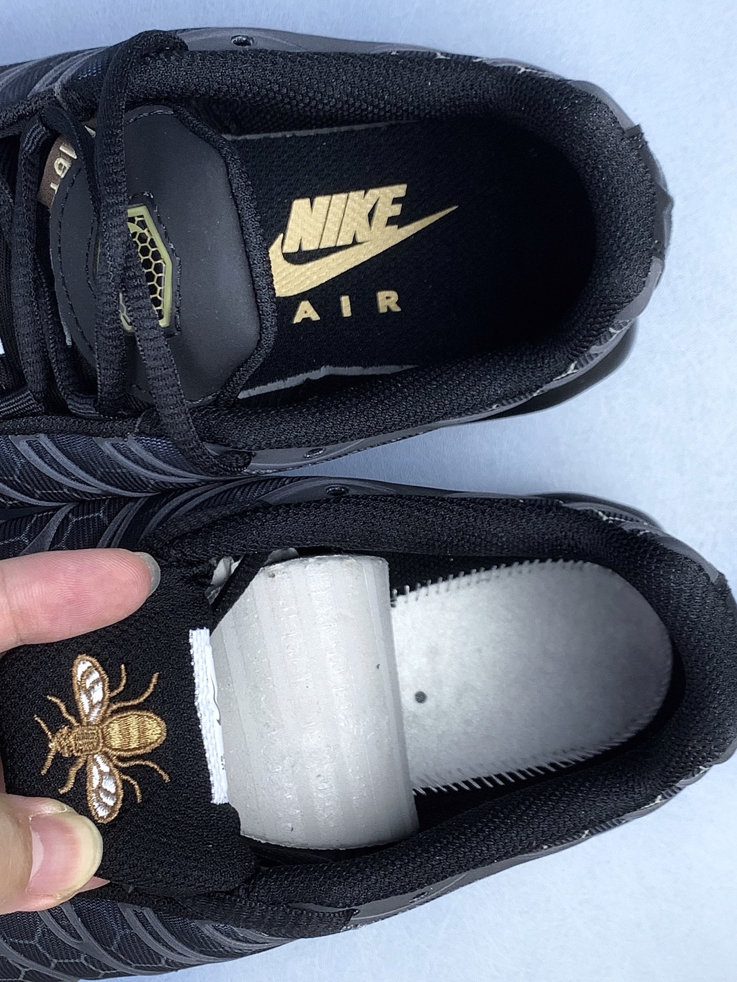 Nike Air Max Plus "Black Honey" IQ0287-010