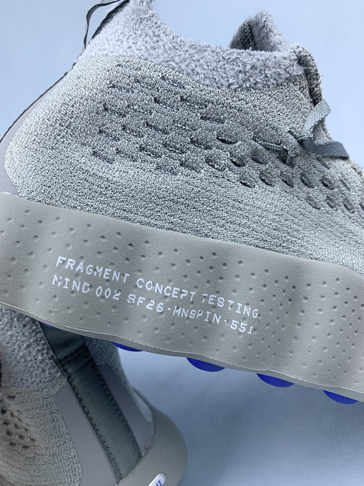 fragment design × Nike Mind 002 Flyknit "Particle Grey"
