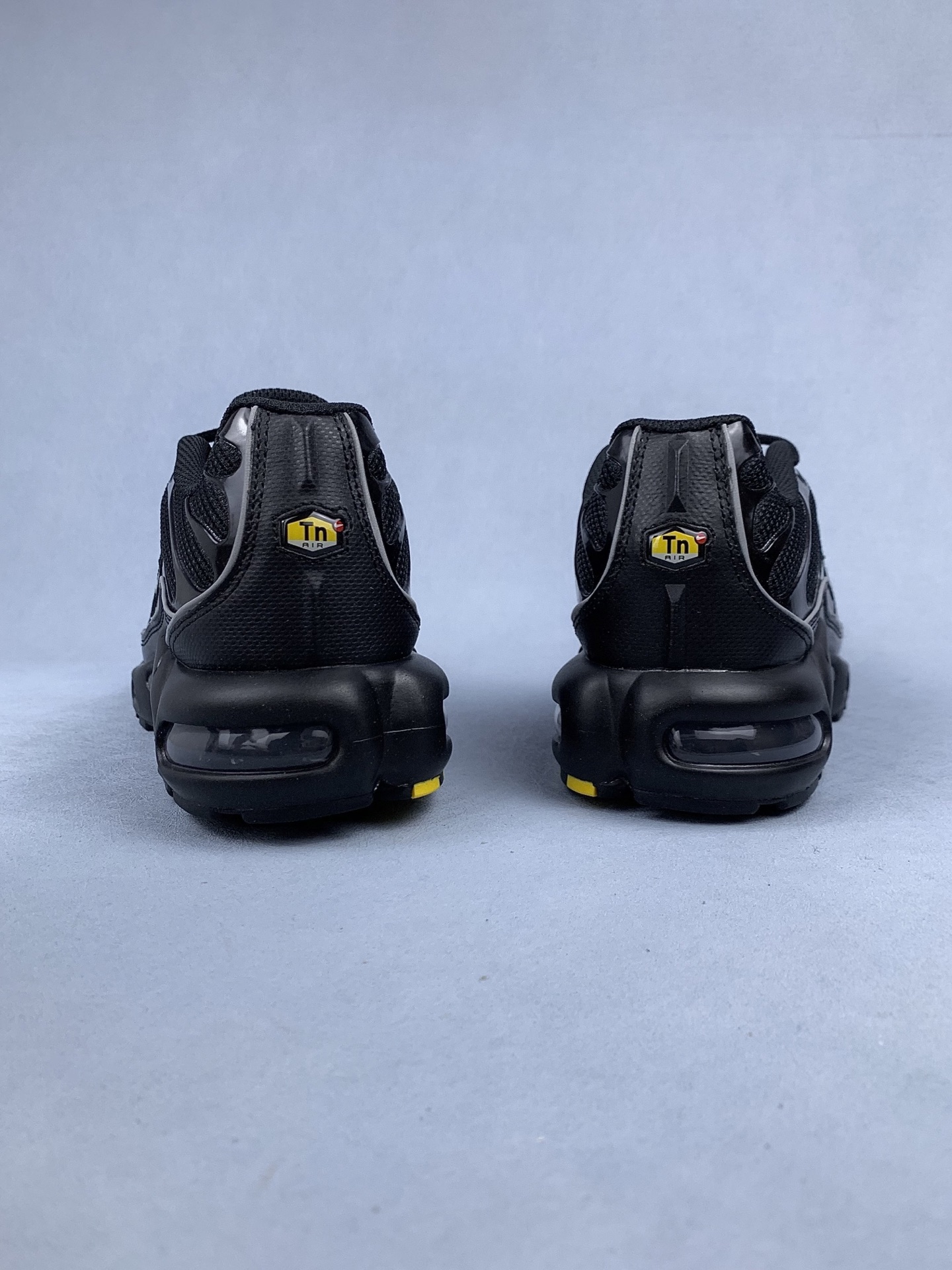 Nike Air Max Plus "Black Reflective" HV8066-002