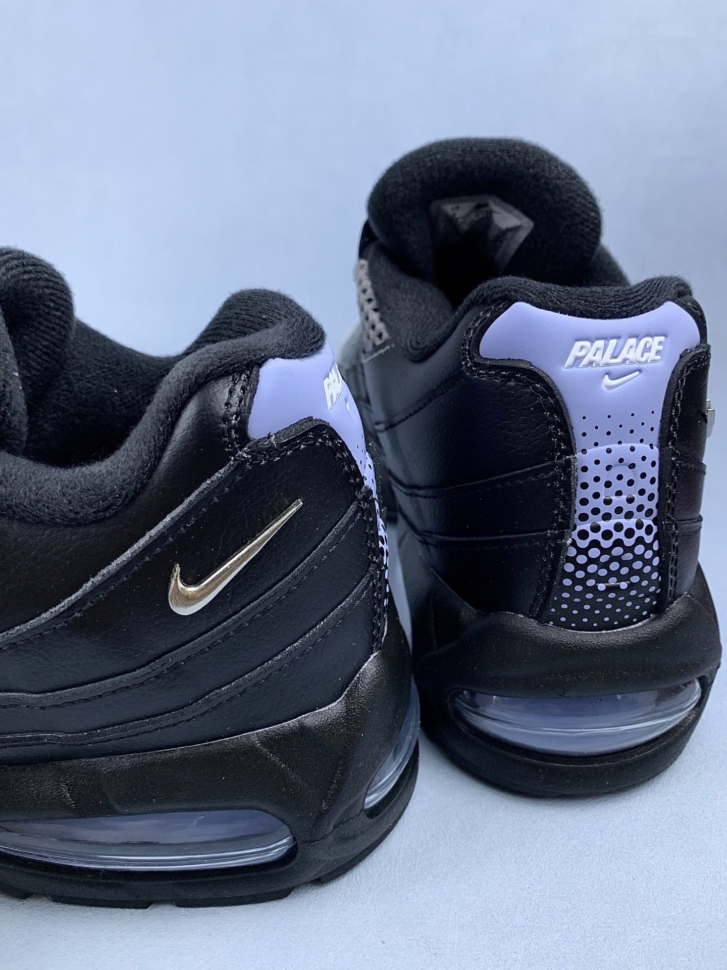  Palace Skateboards × Nike Air Max 95 Big Bubble "Metallic Silver/Aluminum" IQ7708-095