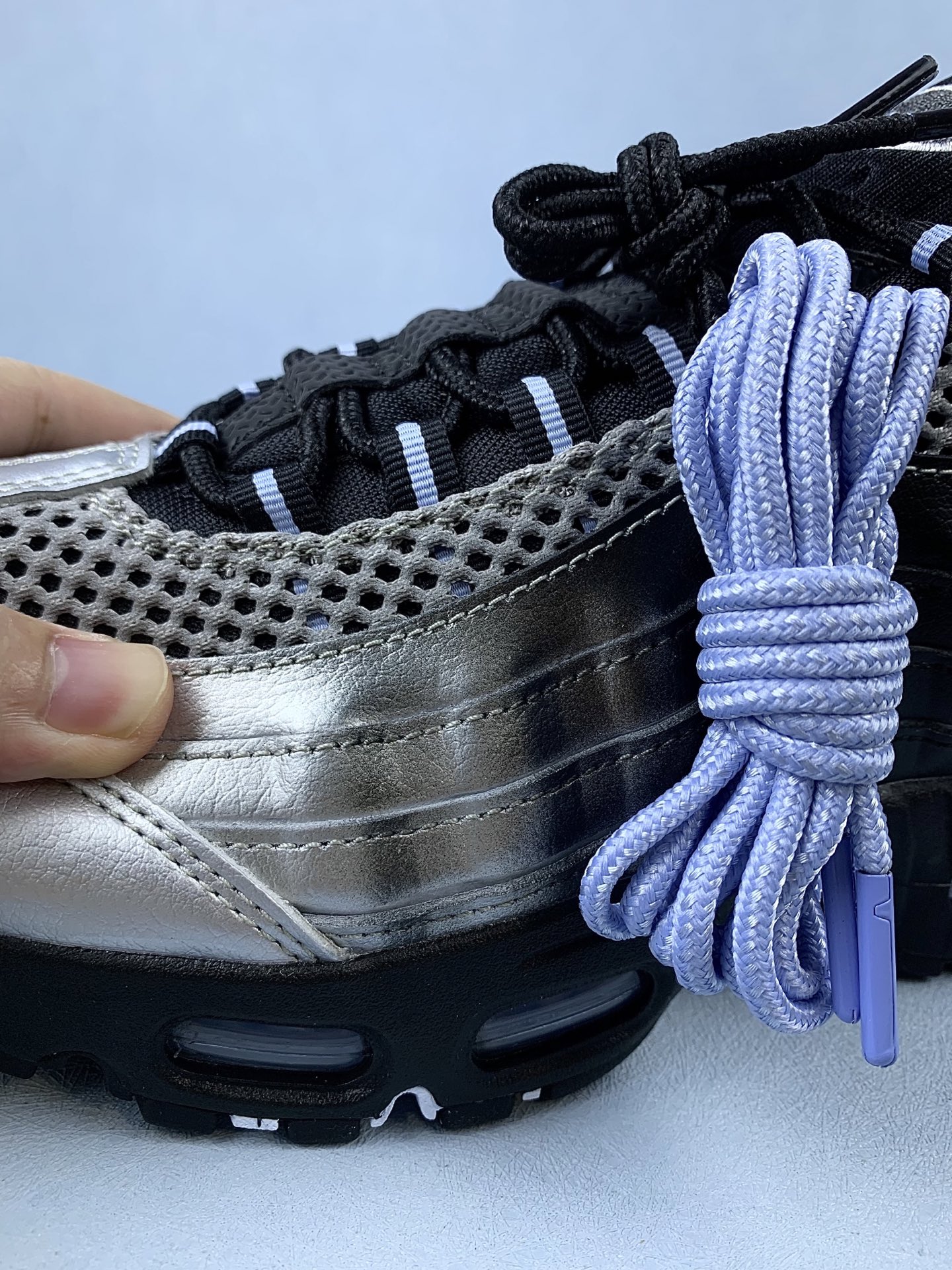  Palace Skateboards × Nike Air Max 95 Big Bubble "Metallic Silver/Aluminum" IQ7708-095