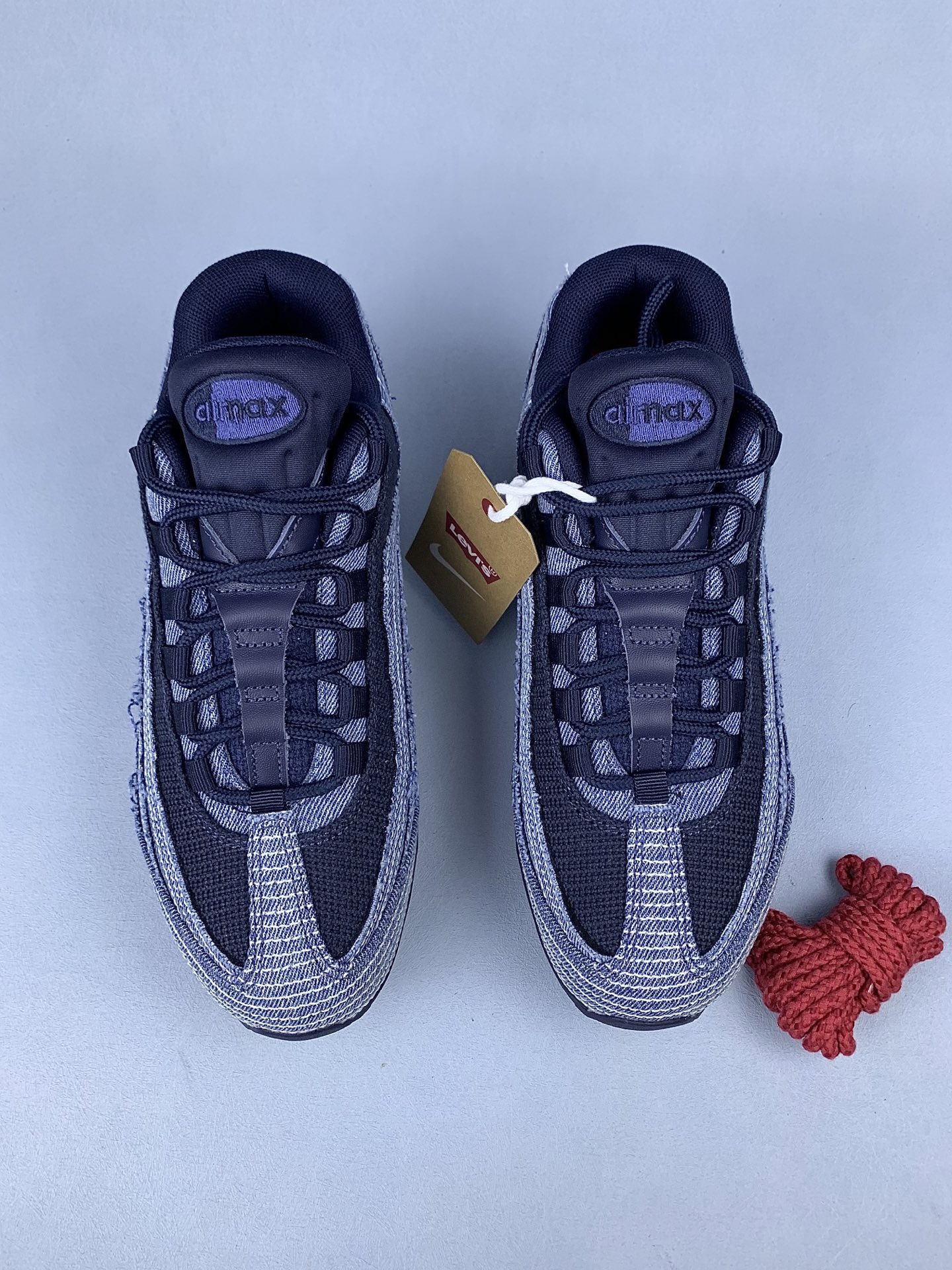 Levi's × Nike Air Max 95 OG "Denim Blue" HM4743-400