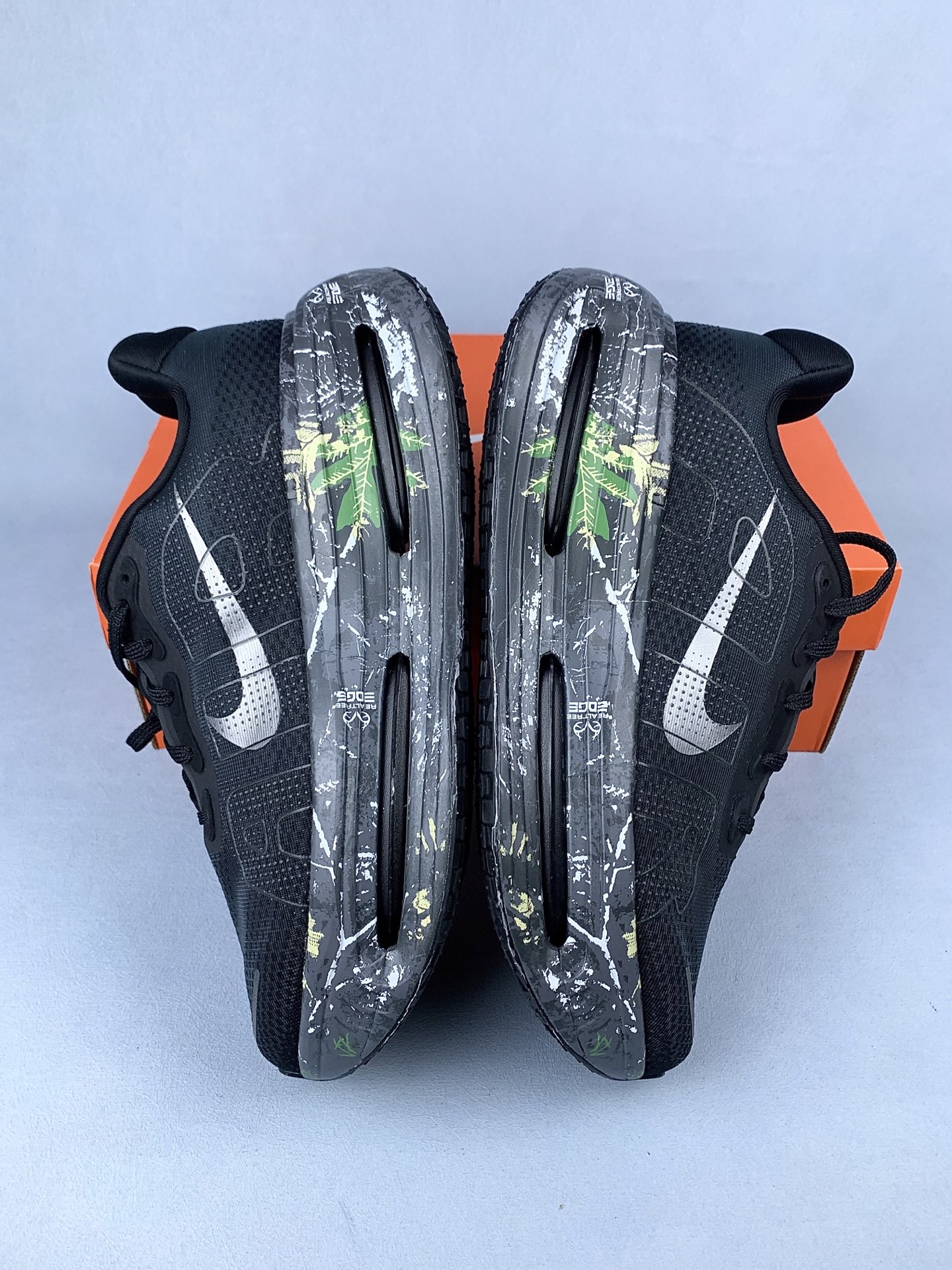 Nike Vomero Premium "Realtree" IO7325-001
