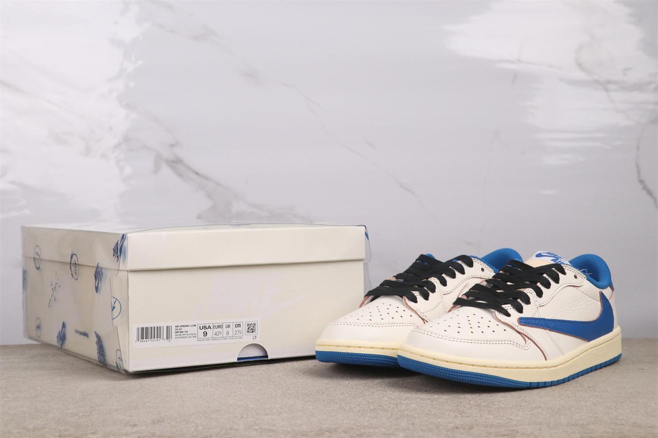 Travis Scott x Fragment Design × Jordan Air Jordan 1 Low OG SP Reverse Swoosh Three-way Collaboration Lightning Low-top Basketball Shoes Unisex White and Blue