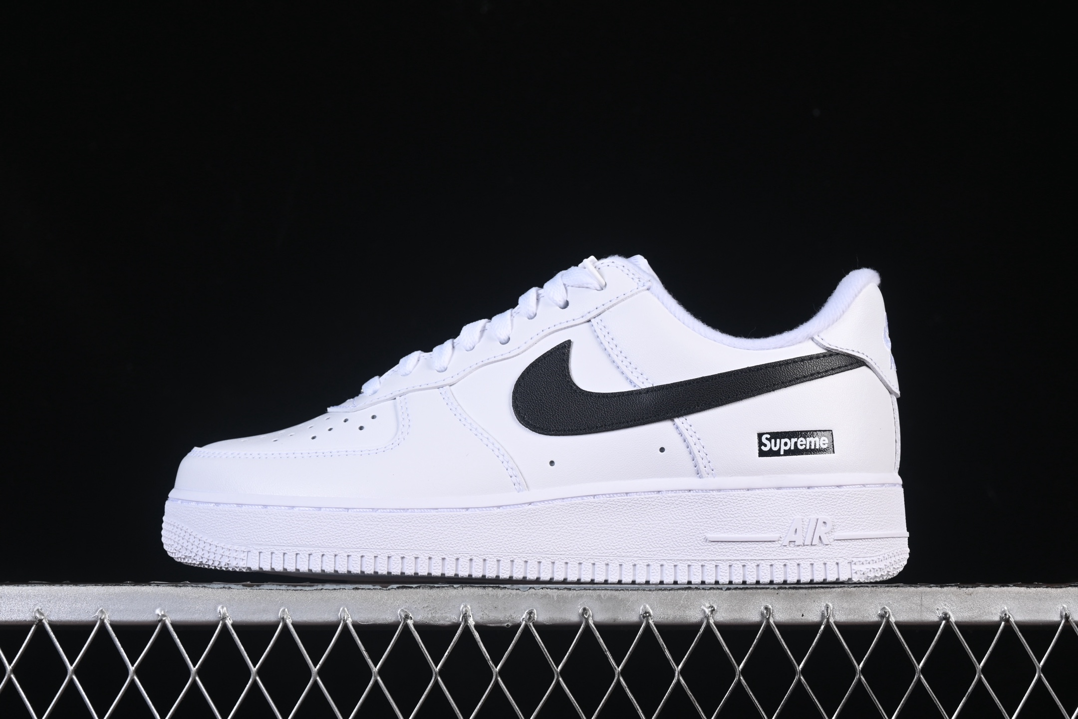 Nike x Supreme Air Force 107 Low Collaboration Low-top Casual Sneakers CU9225-102