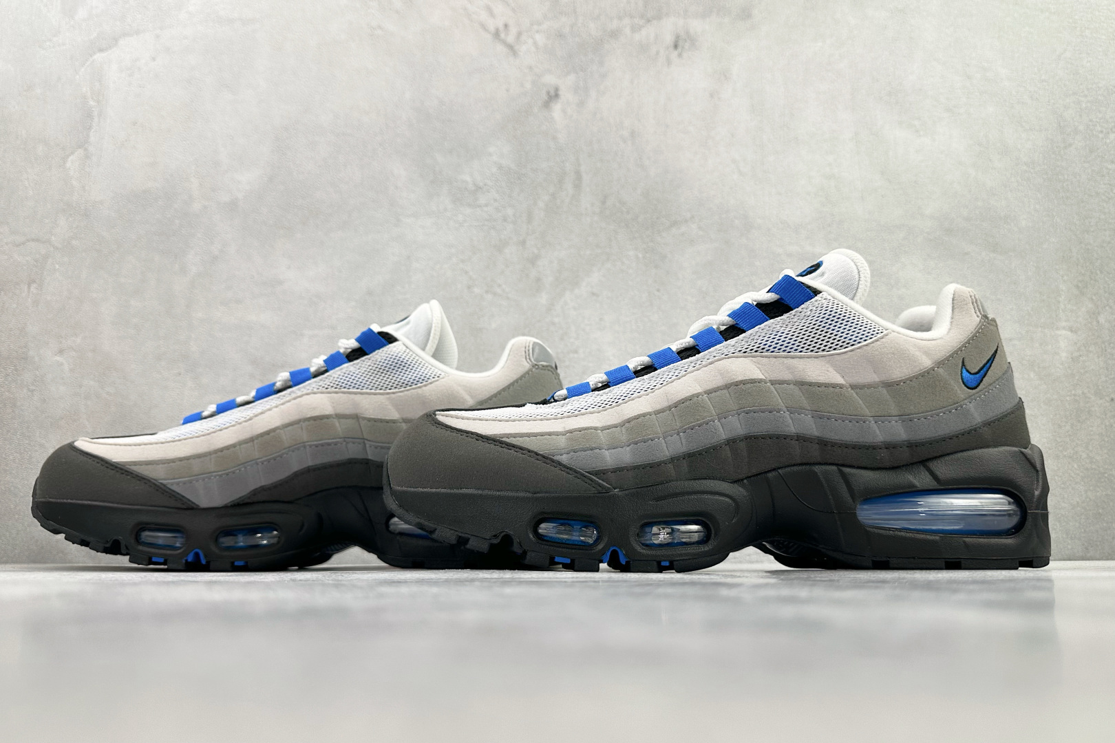 Nike Air Max 95 OG Blue Spark  IM7410-100