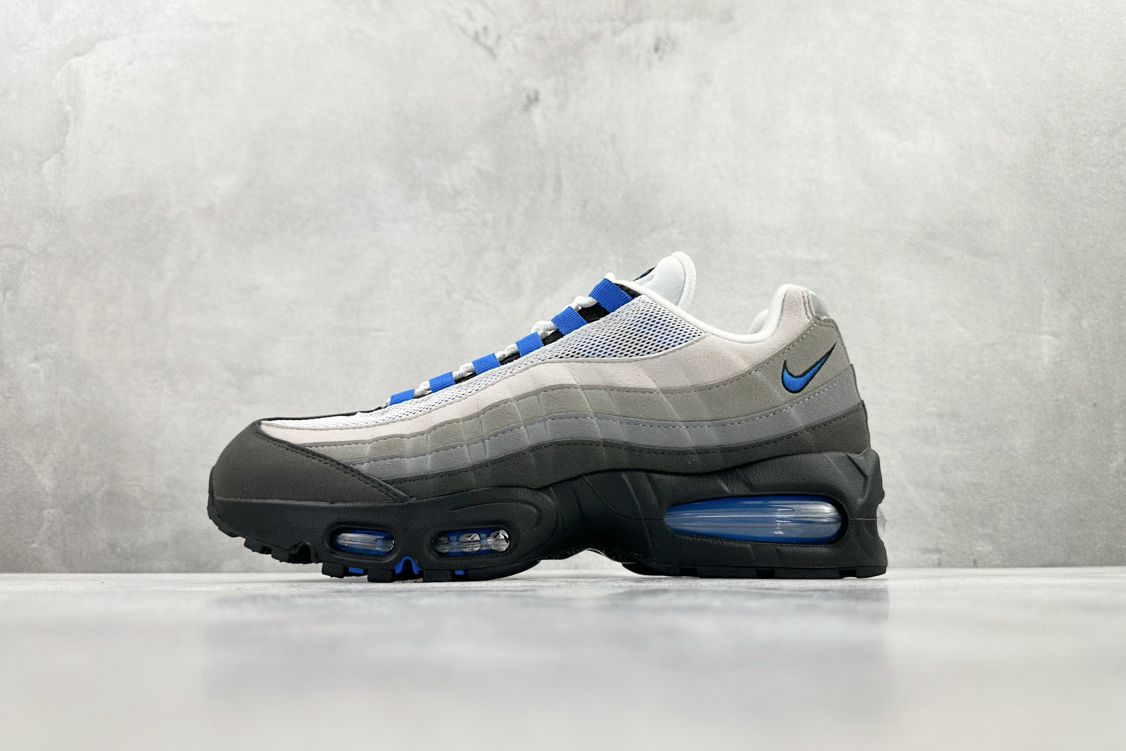 Nike Air Max 95 OG Blue Spark  IM7410-100