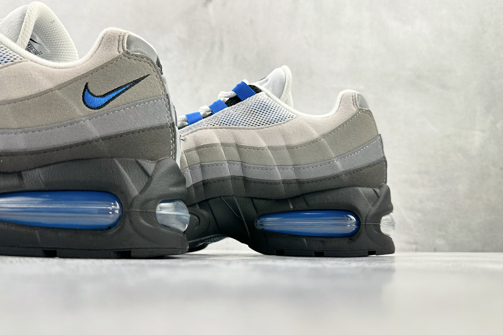 Nike Air Max 95 OG Blue Spark  IM7410-100
