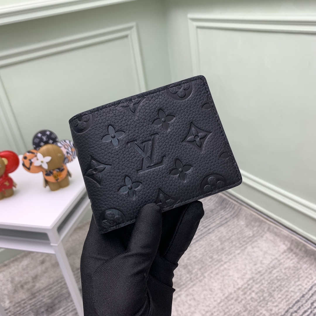 Louis Vuitton M69075 Taurillon ルイ・ヴィトン レザー型押し 二つ折り財布