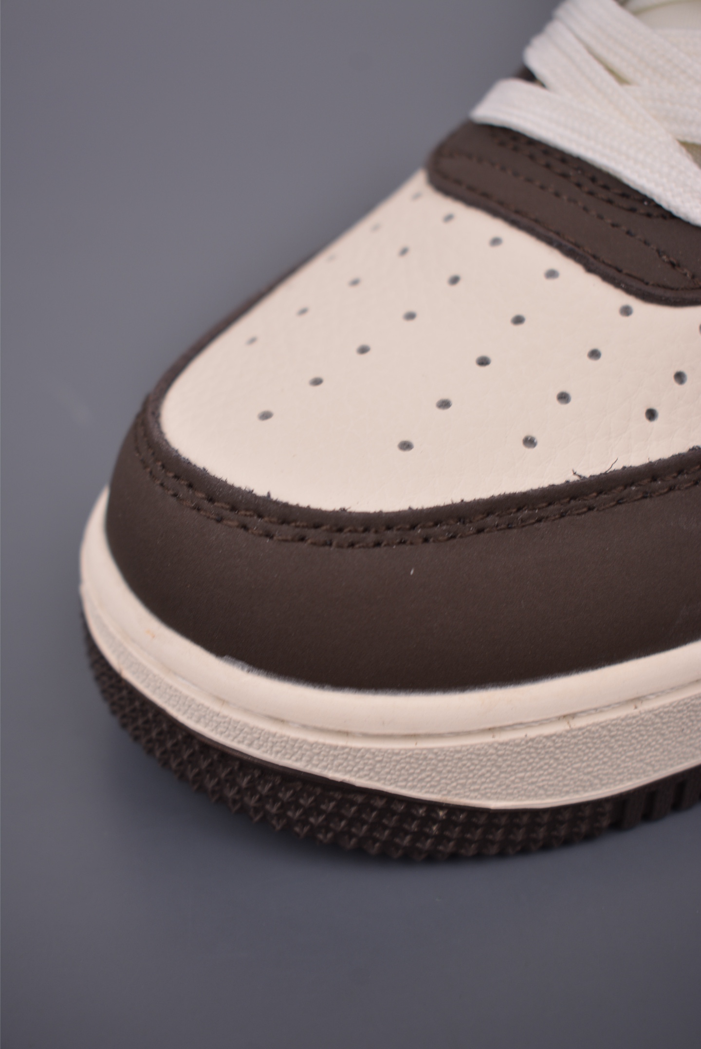 NIKE Air Force 1 Low sneakers