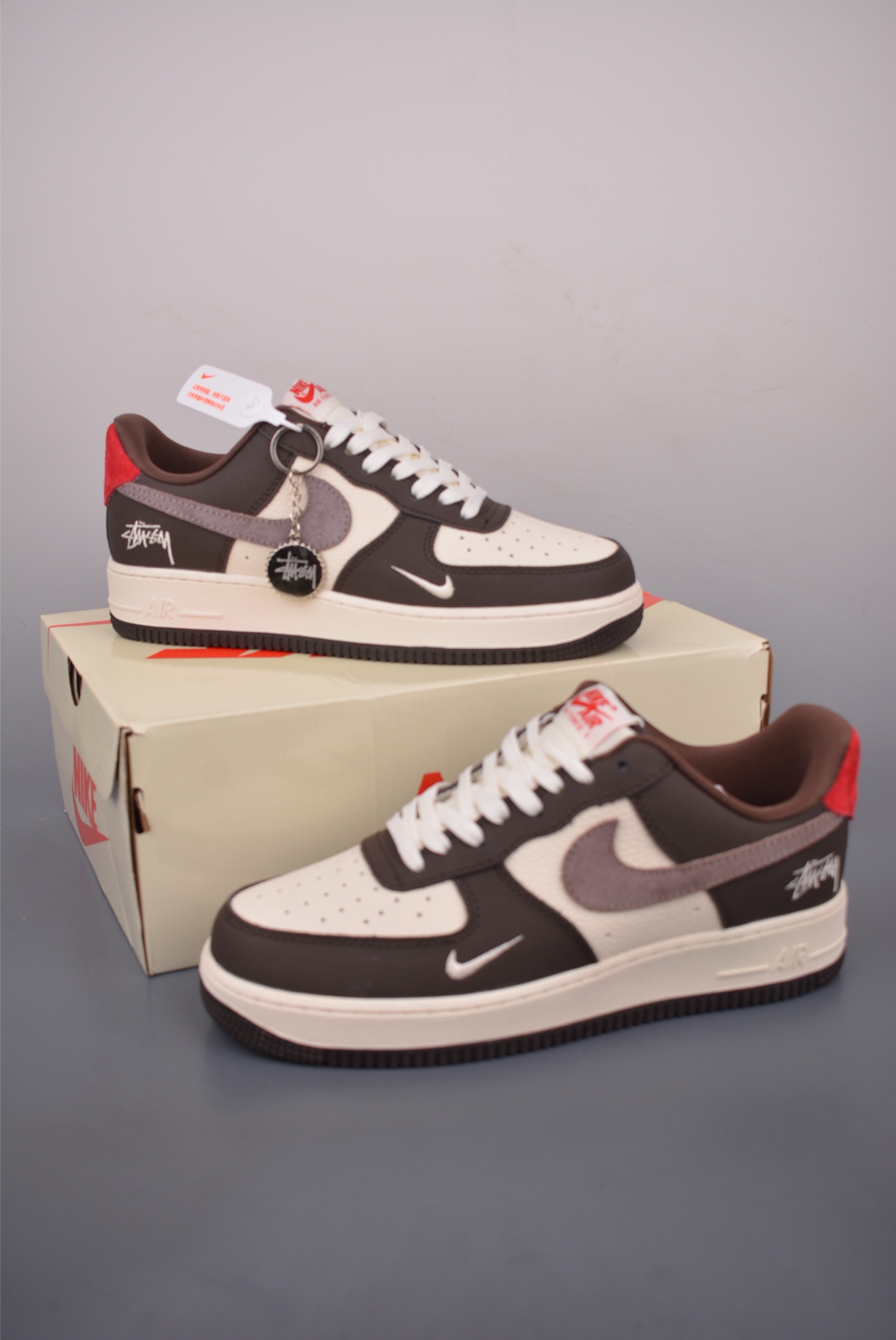 NIKE Air Force 1 Low sneakers