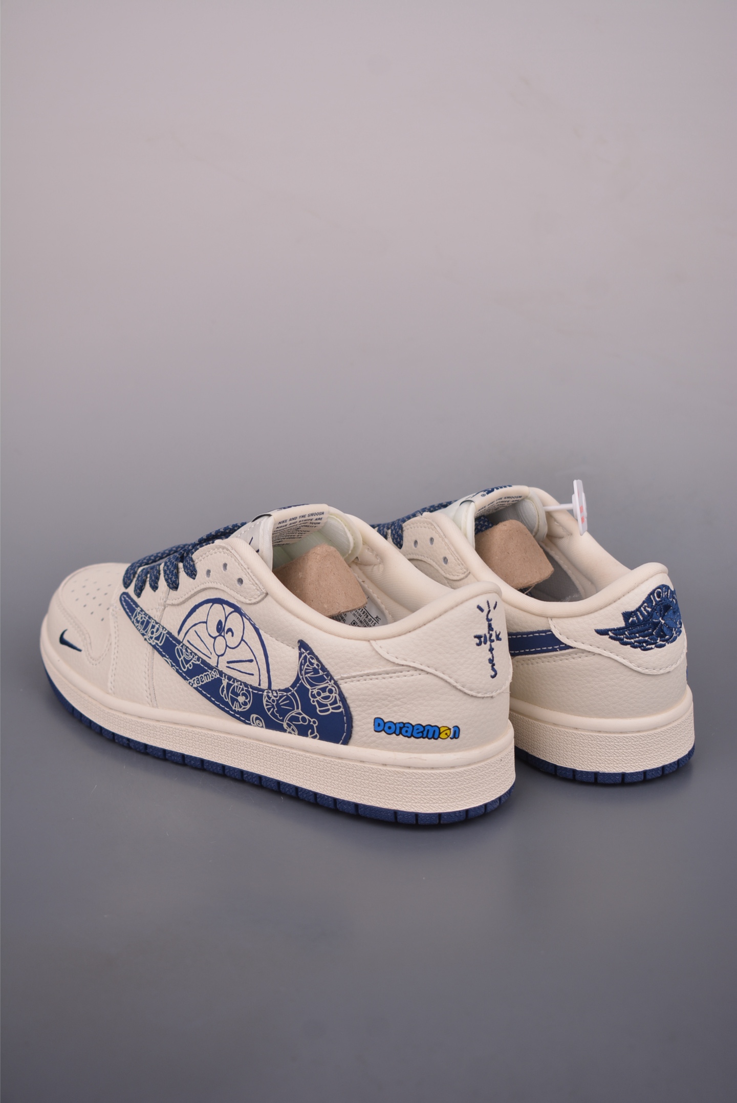 NIKE Fragment x Travis Scott x  Doraemon Air Jordan 1 Low Sneakers XB1979 015331133