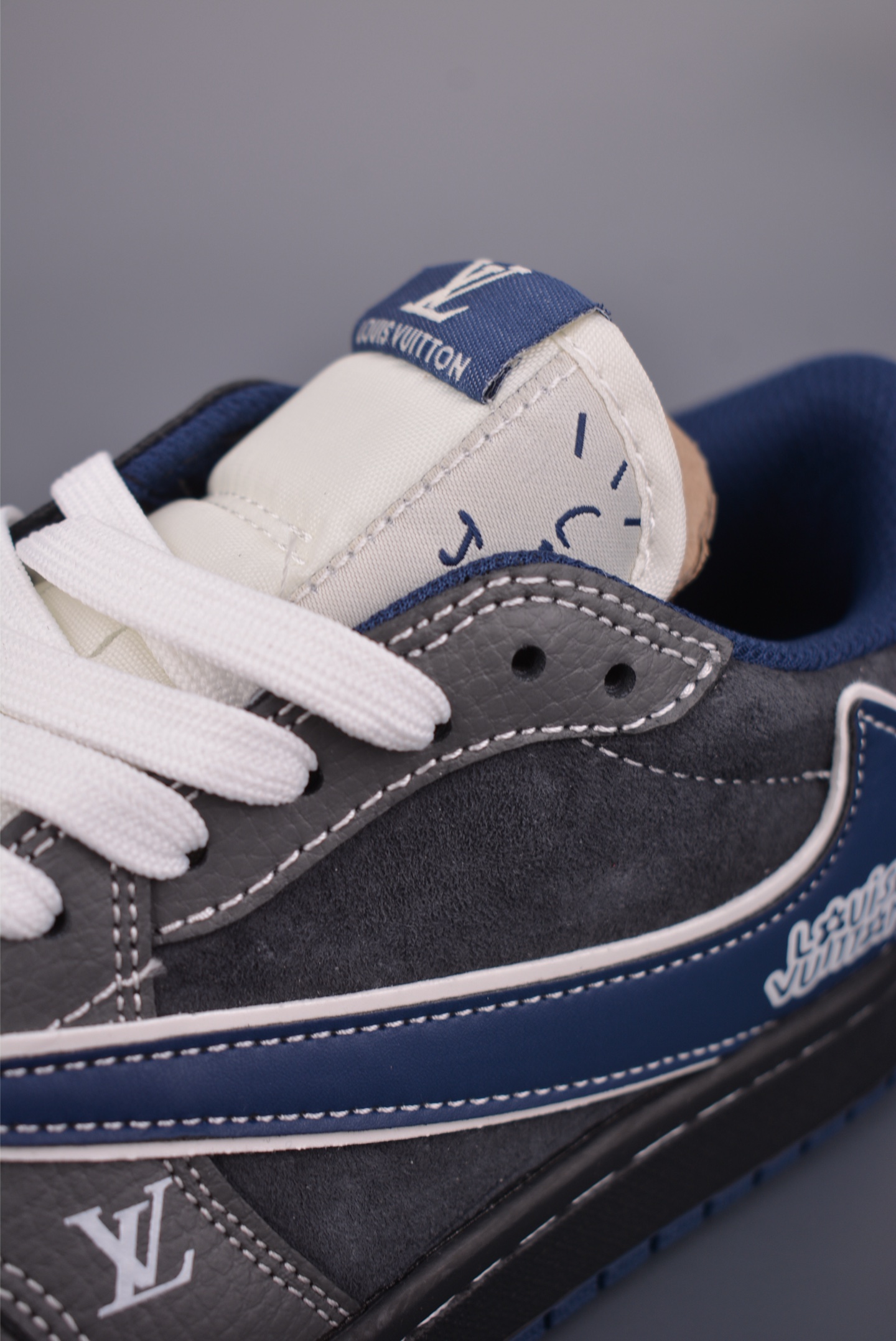 Fragment x Travis Scott x Louis Vuitton x Nike Air Jordan 1 Low Sneakers