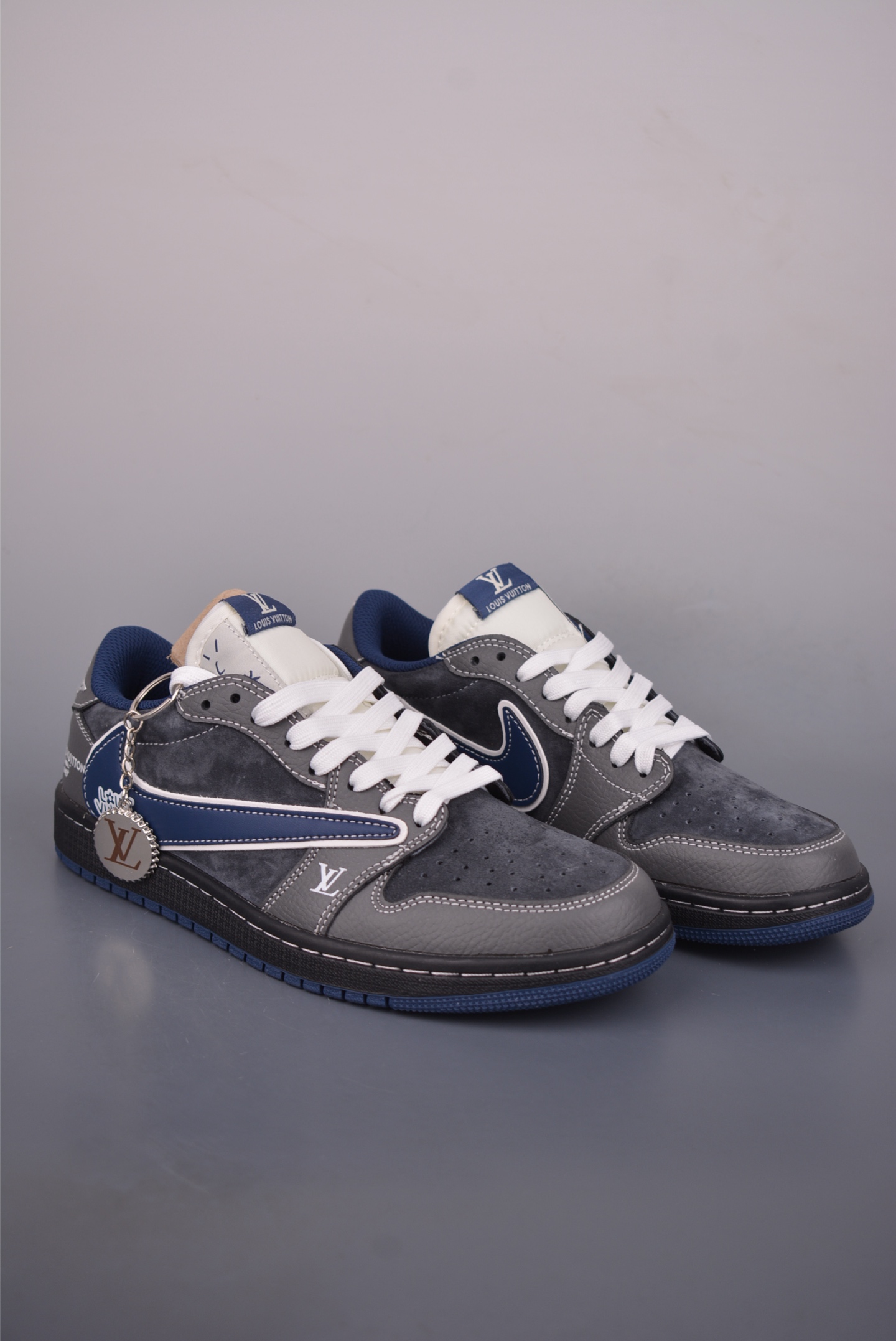 Fragment x Travis Scott x Louis Vuitton x Nike Air Jordan 1 Low Sneakers