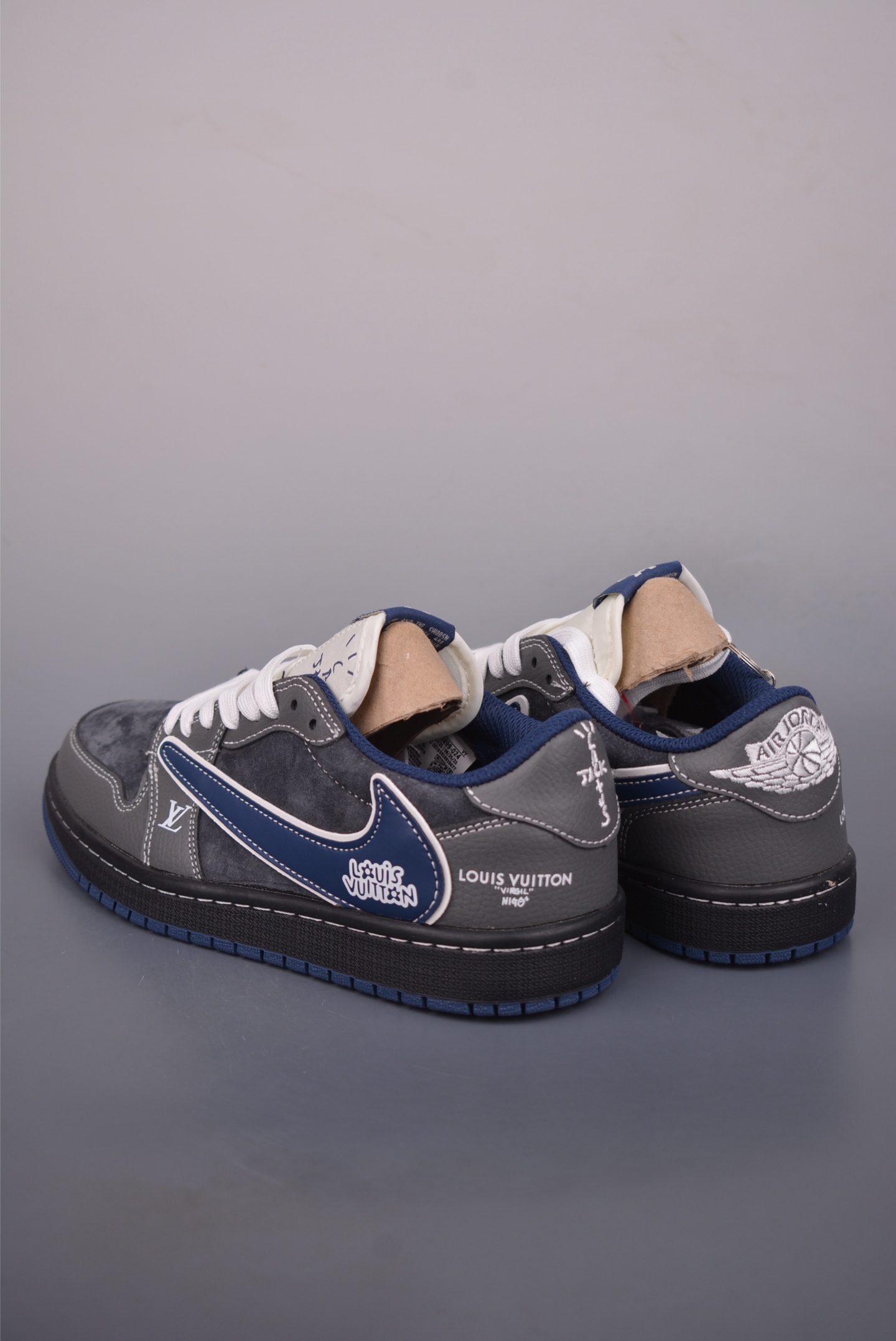 Fragment x Travis Scott x Louis Vuitton x Nike Air Jordan 1 Low Sneakers