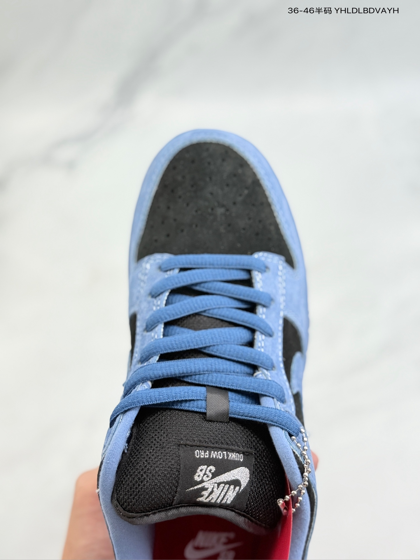 Supreme x Nike Dunk SB Low