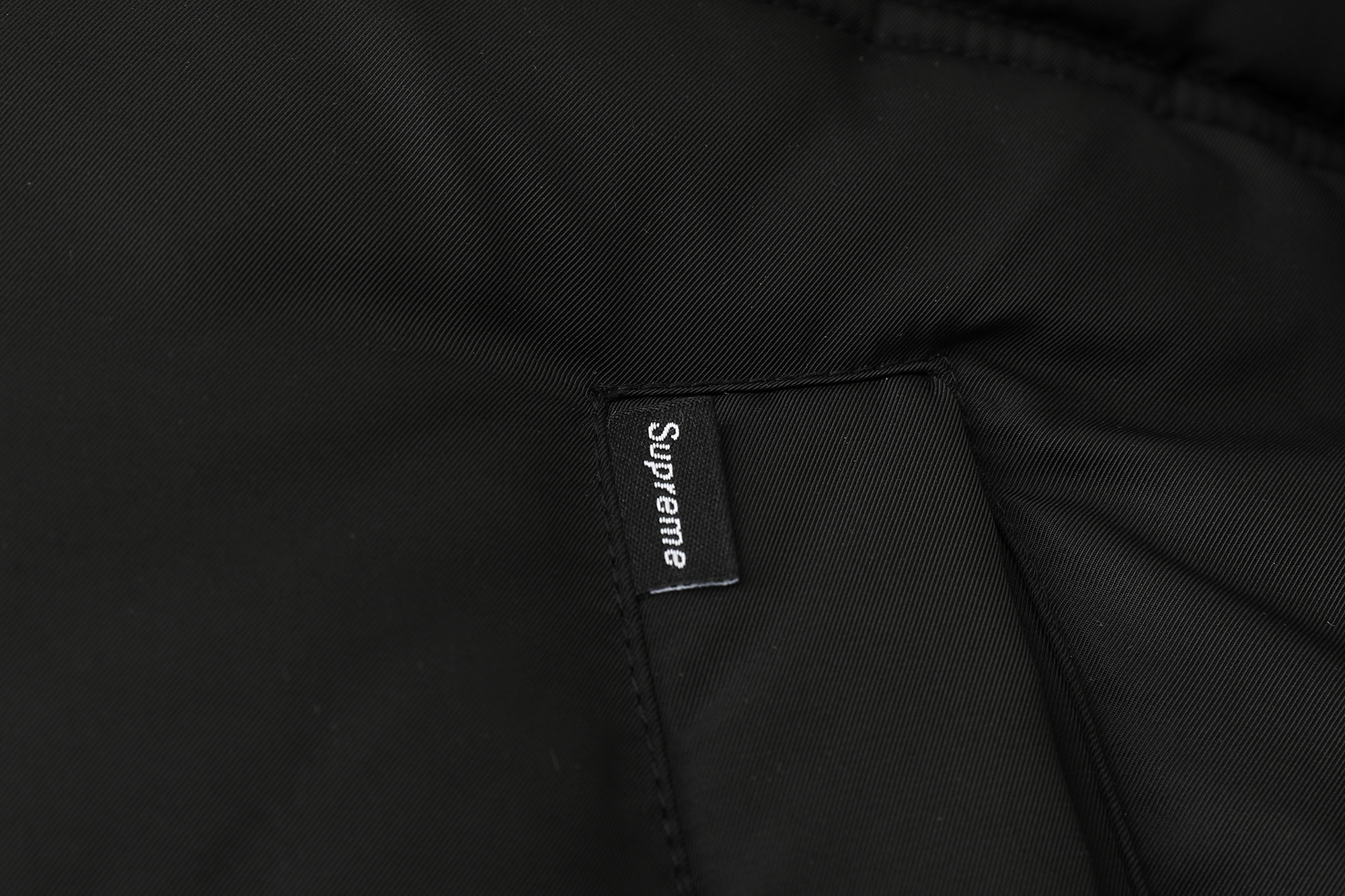 Supreme  25FW LEATHER YOKE PUFFER JACKET