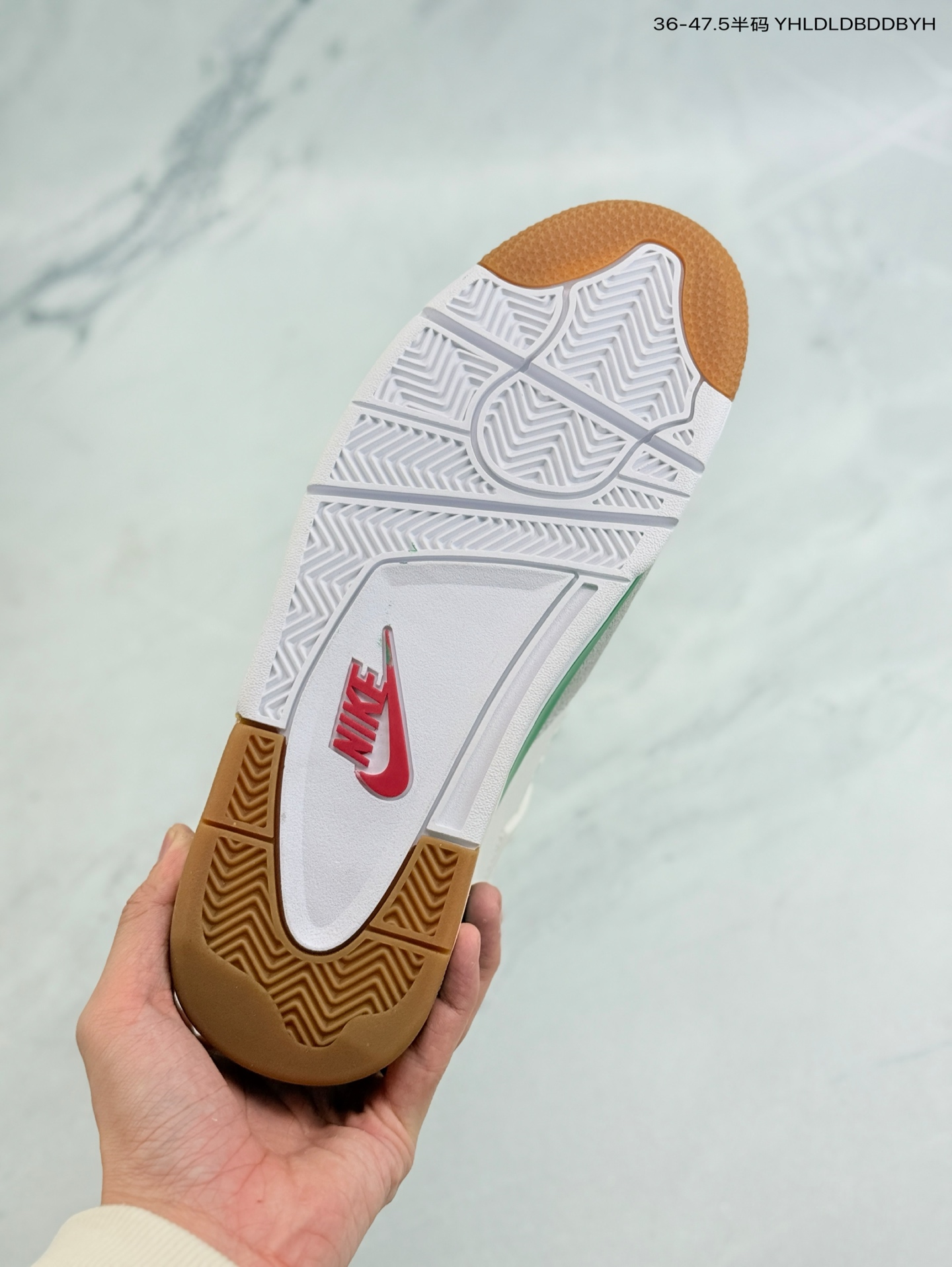 Nike SB x Air Jordan 4 Retro "Pine Green"