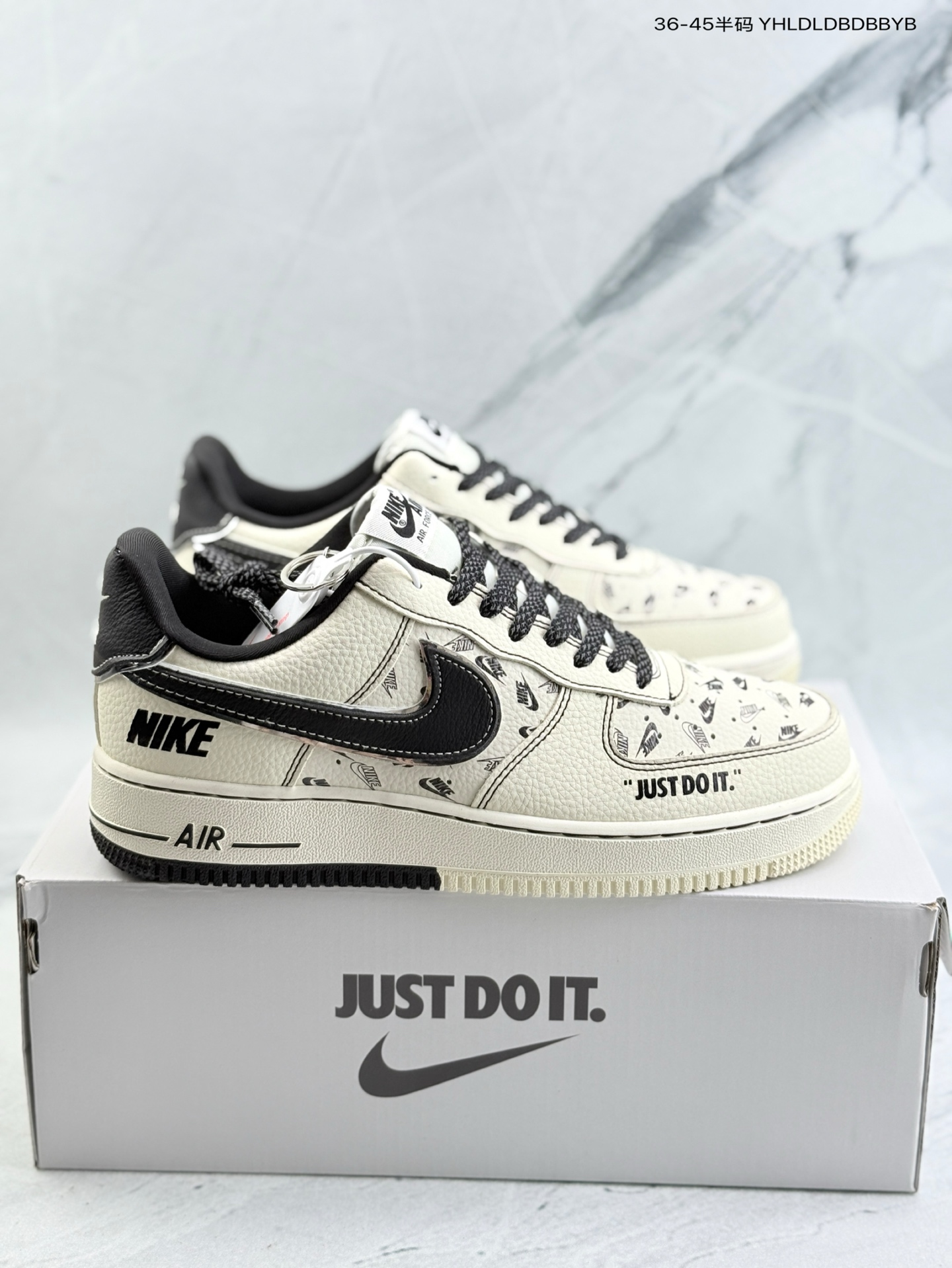 NIKE AIR FORCE 1‘07 LV8