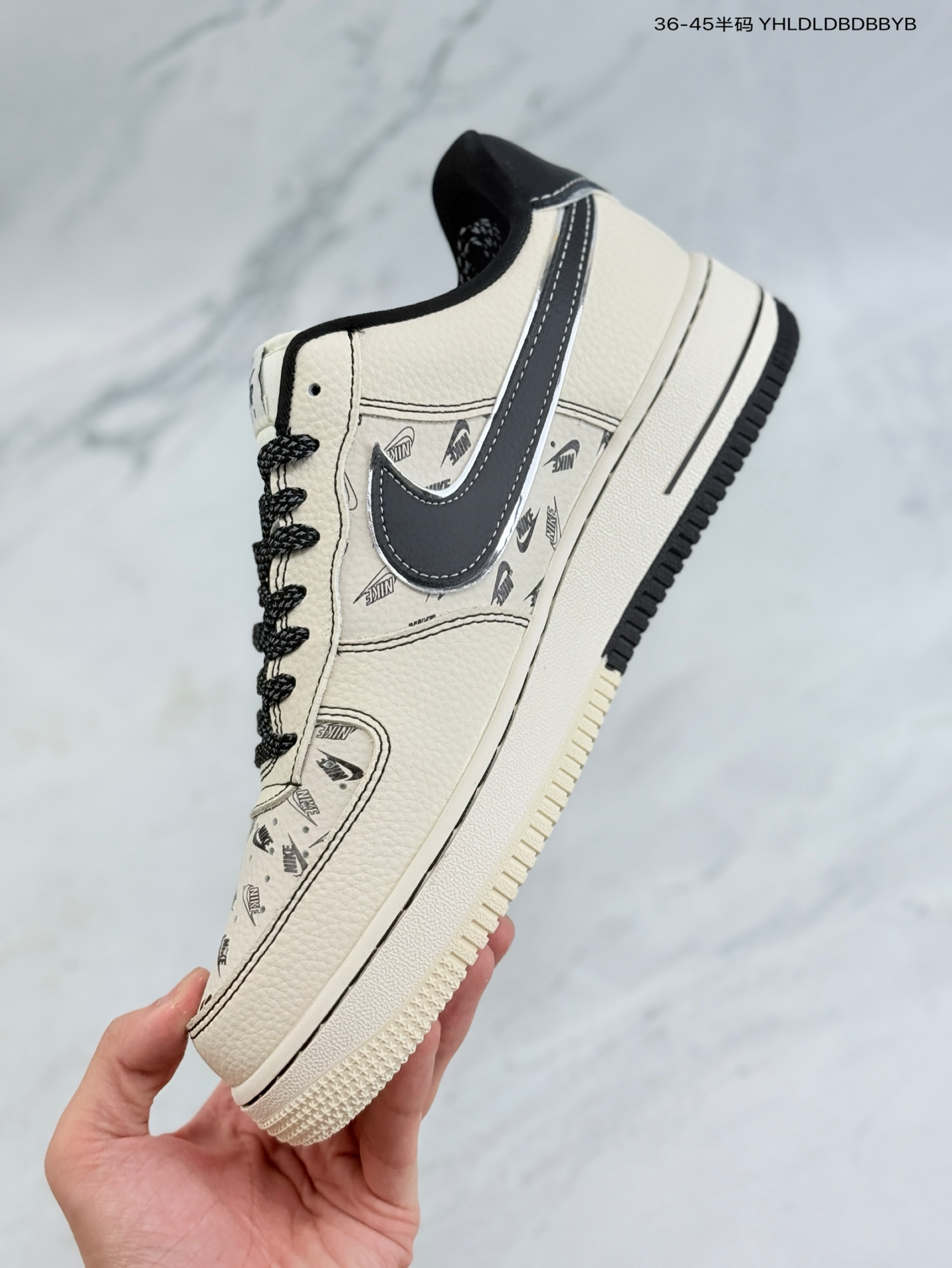 NIKE AIR FORCE 1‘07 LV8