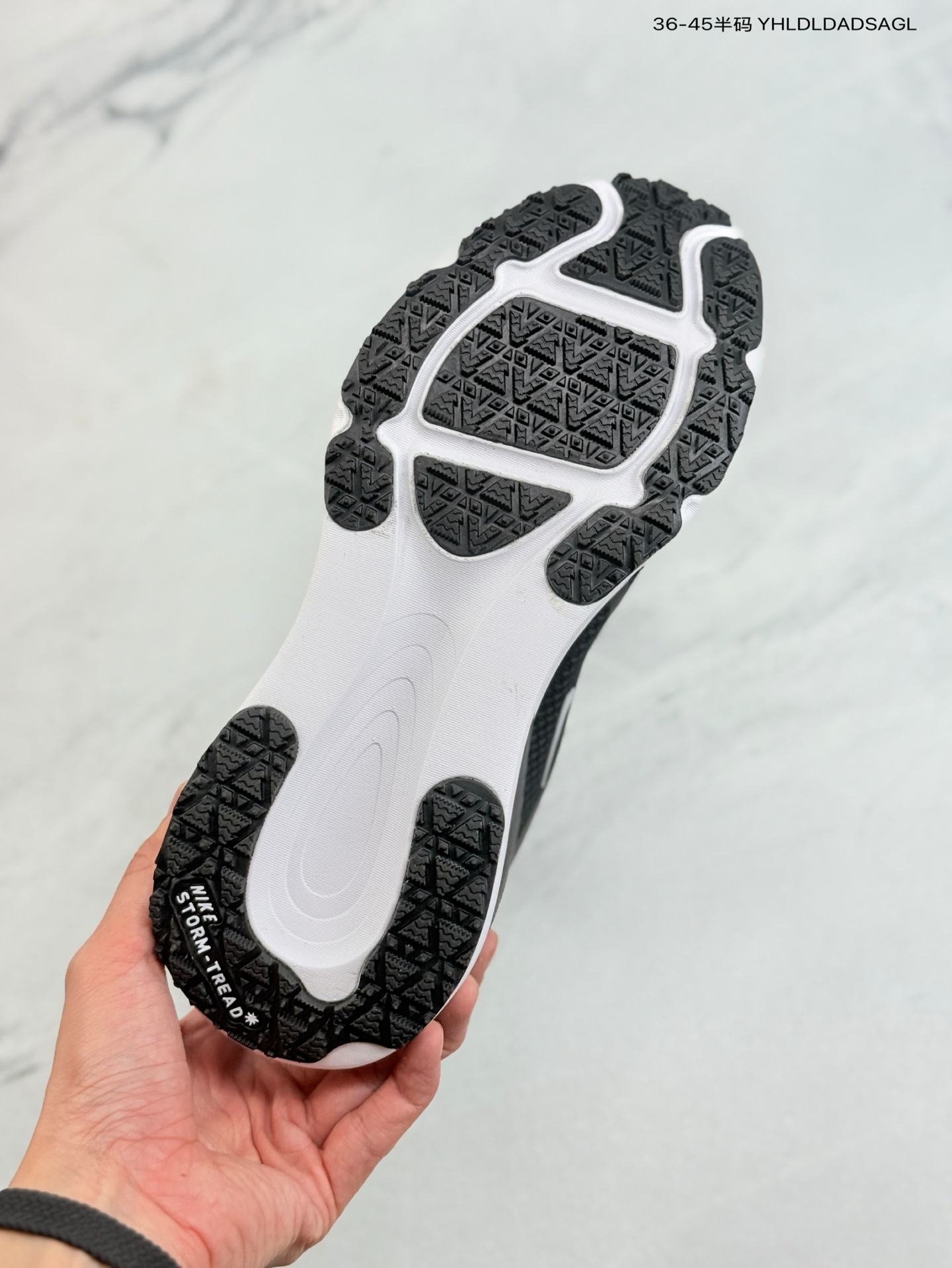 Nike Air Zoom Vomero 18 GTX