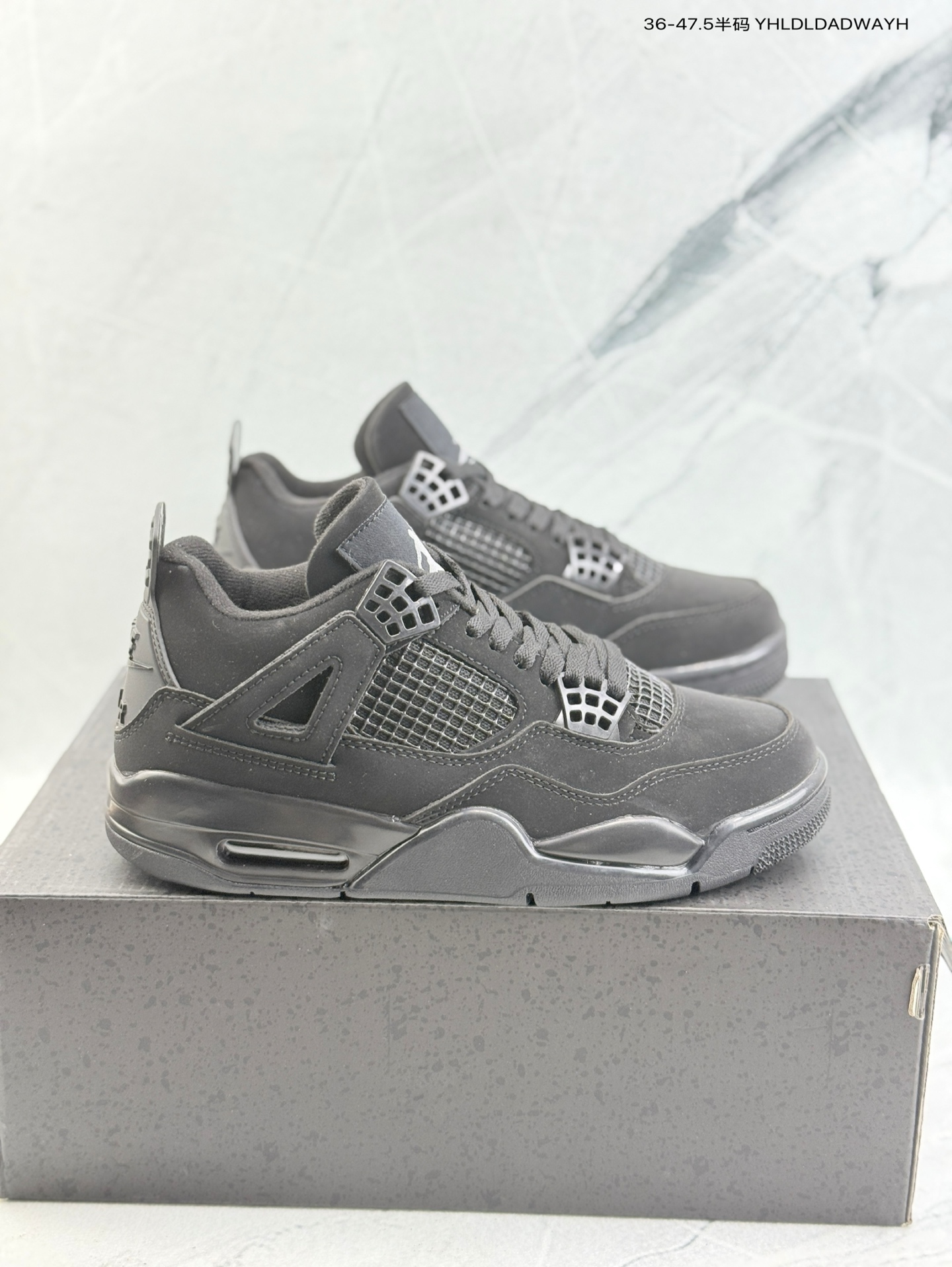 Air Jordan 4 Retro "Black Cat"