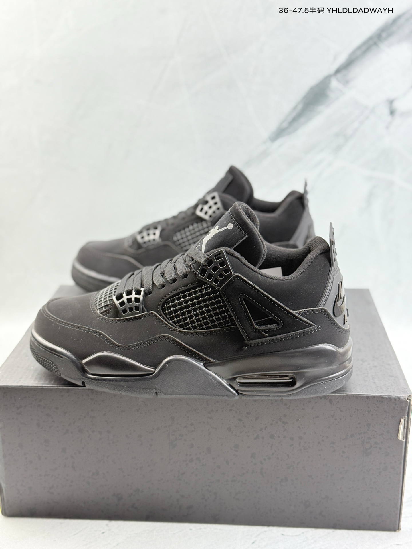 Air Jordan 4 Retro "Black Cat"