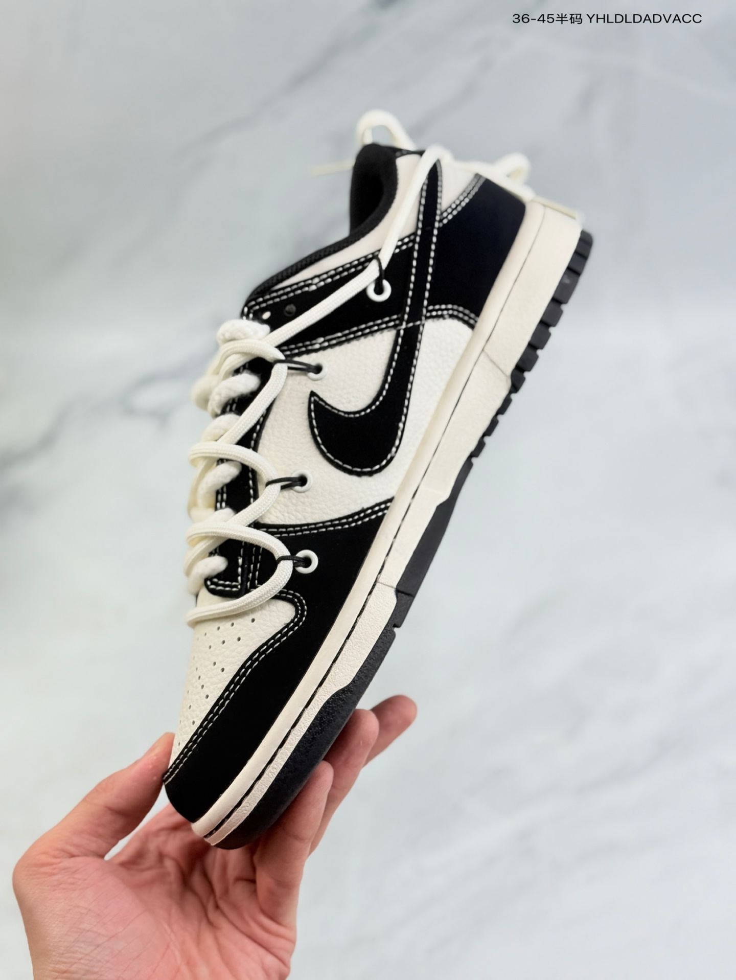 Nike SB Dunk Low Low-top Casual Sneakers